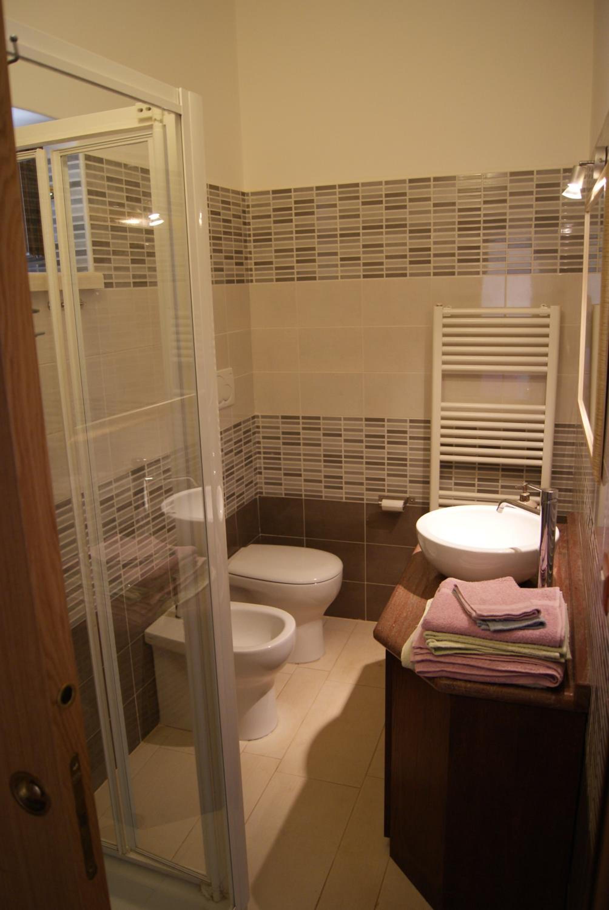 Two-Bedroom House photo 2