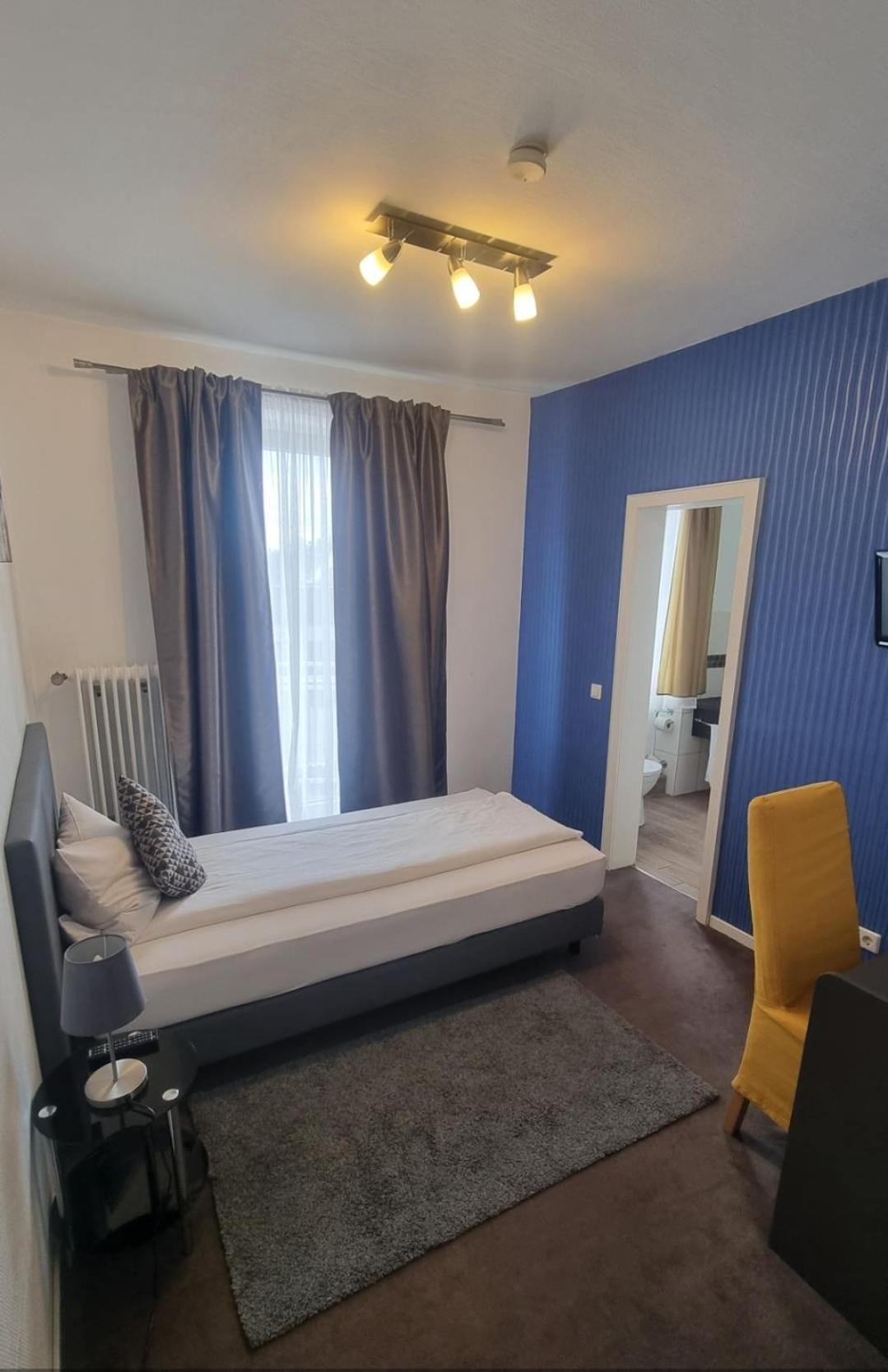 Single Room photo 1