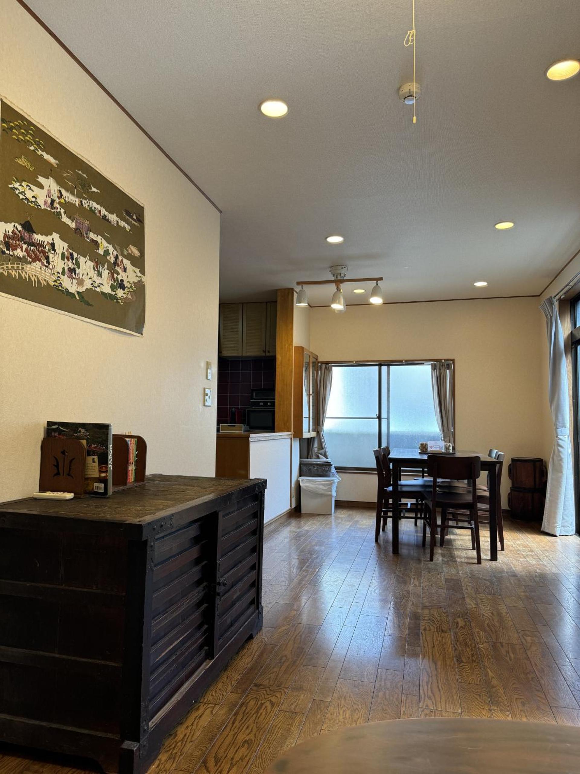 Three-Bedroom House photo 3