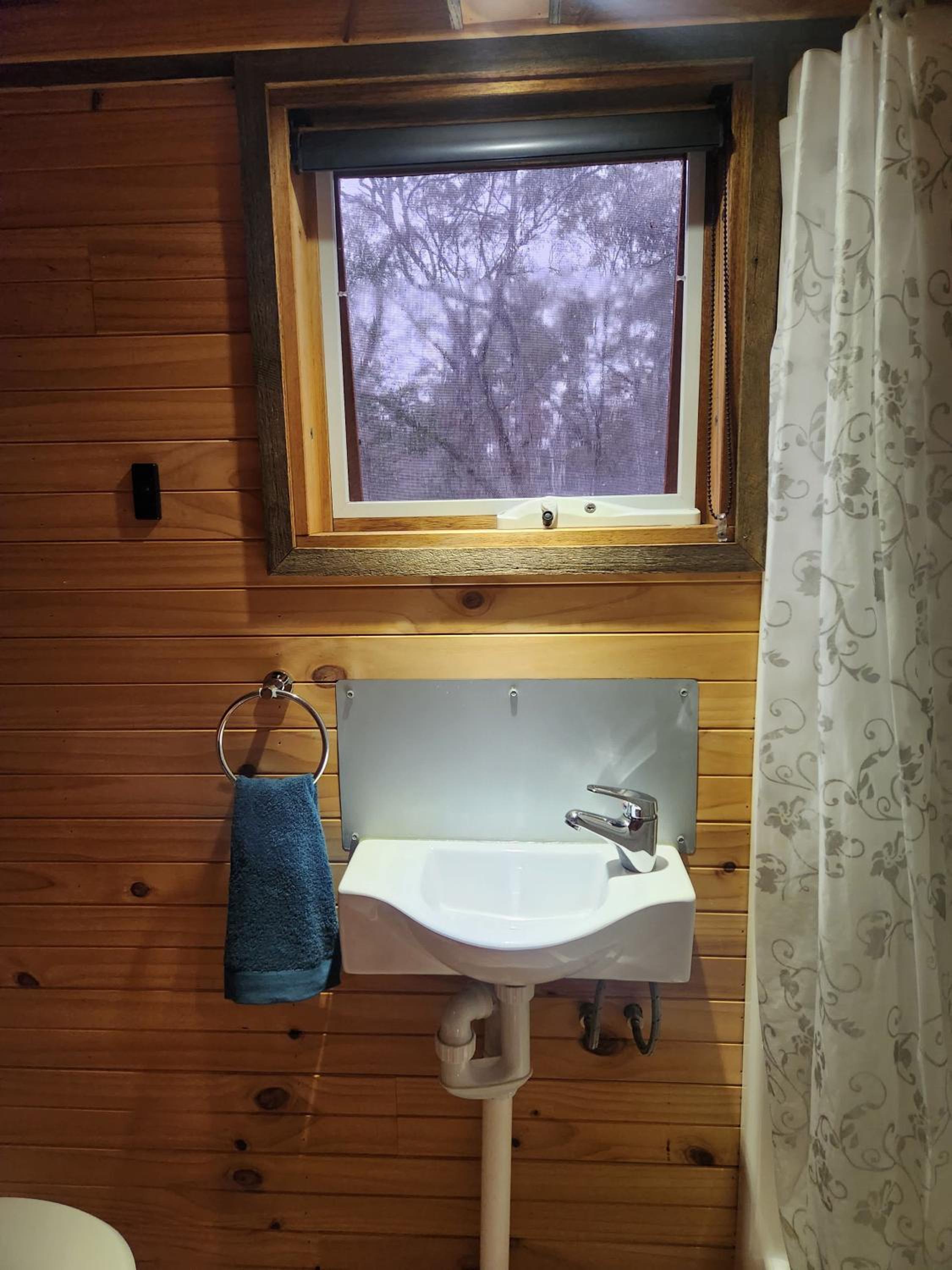 Mobile Home photo 3