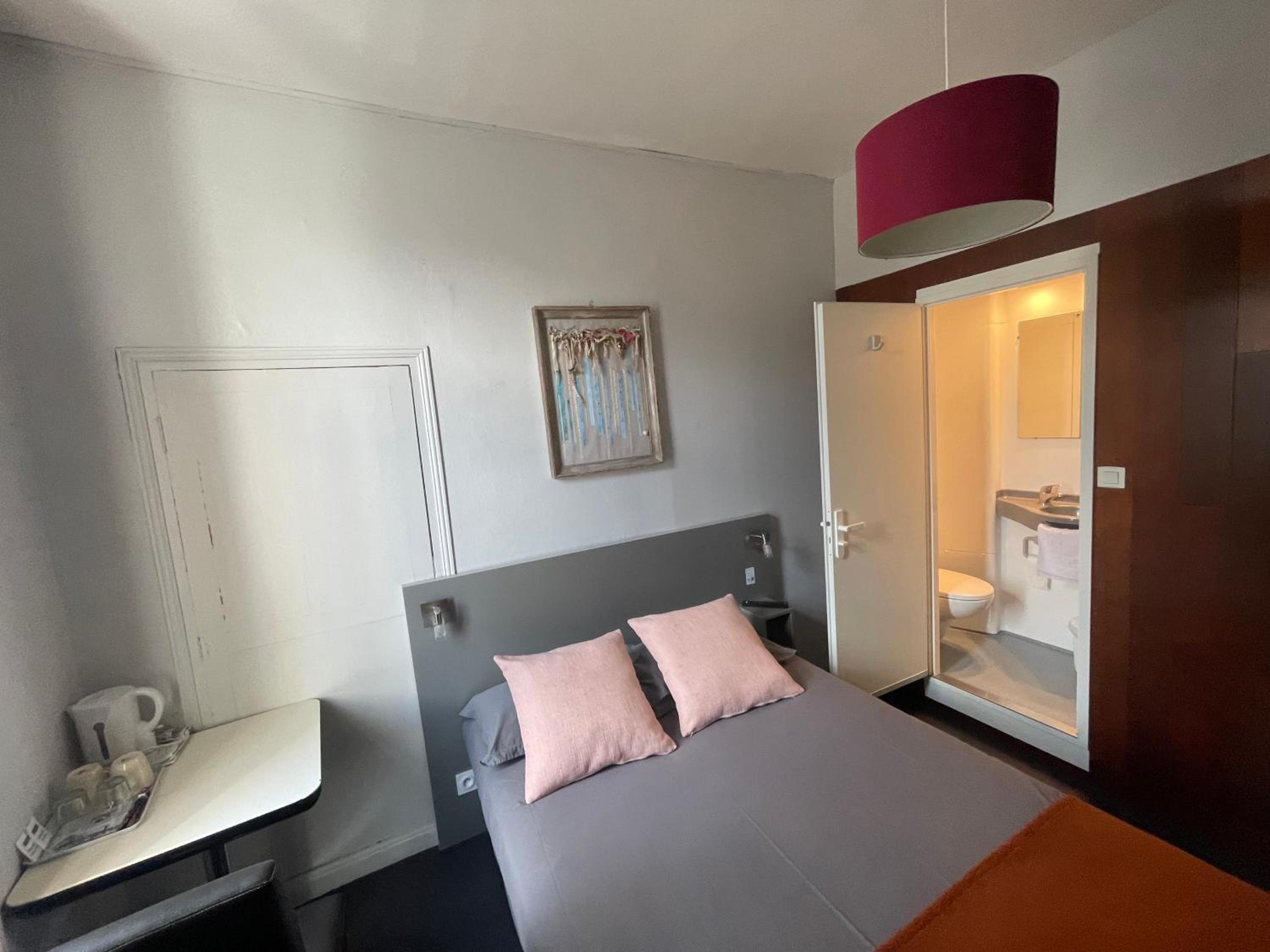 Double Room photo 3