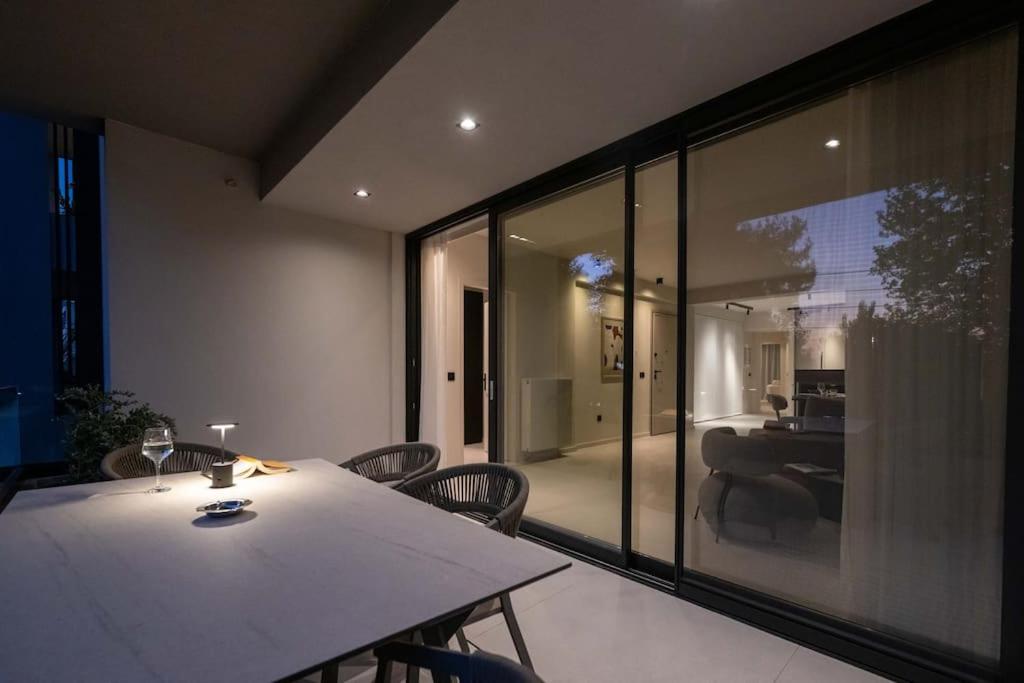 Three-Bedroom Deluxe Apartment photo 2