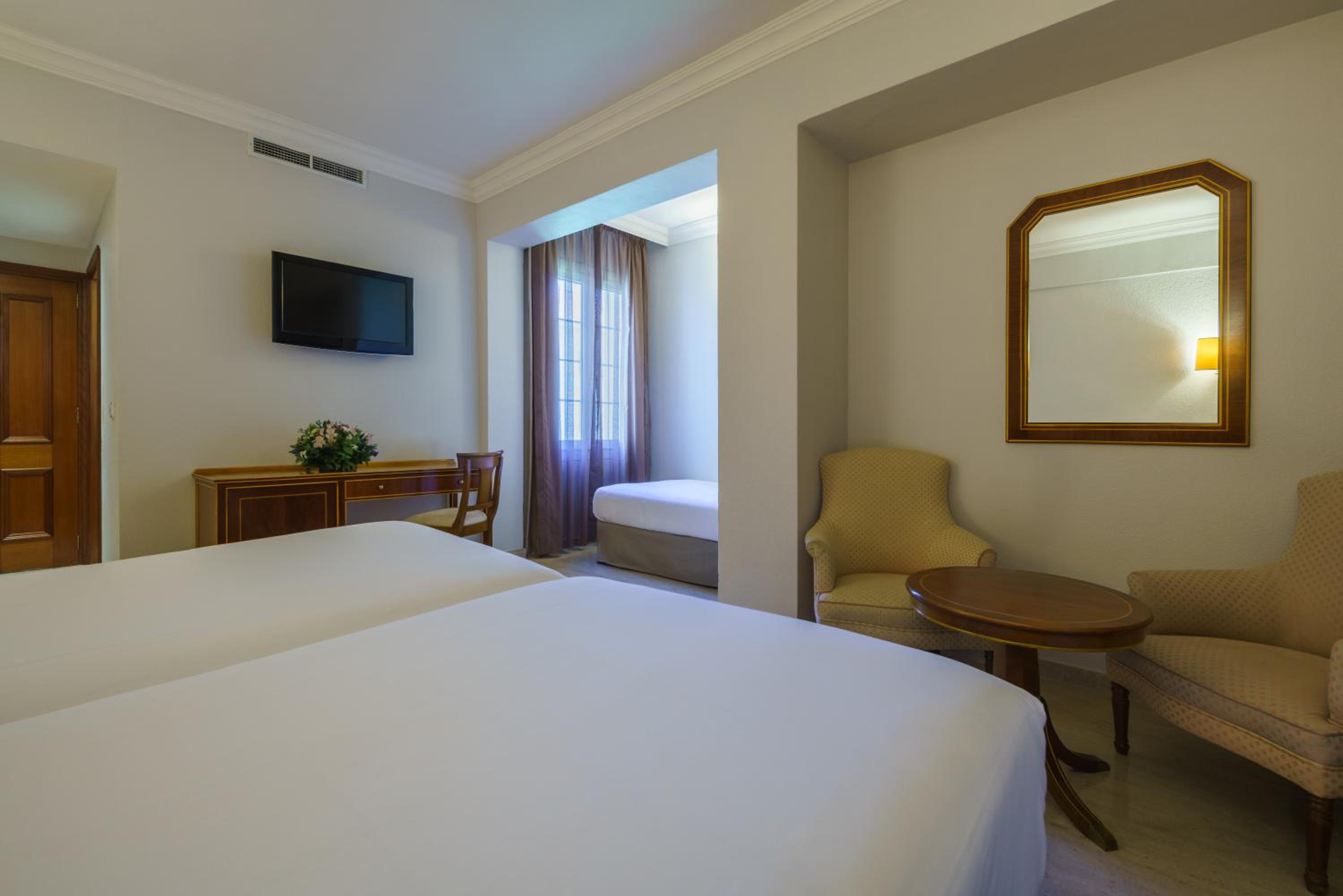 Triple Room with Parking - Photo 4