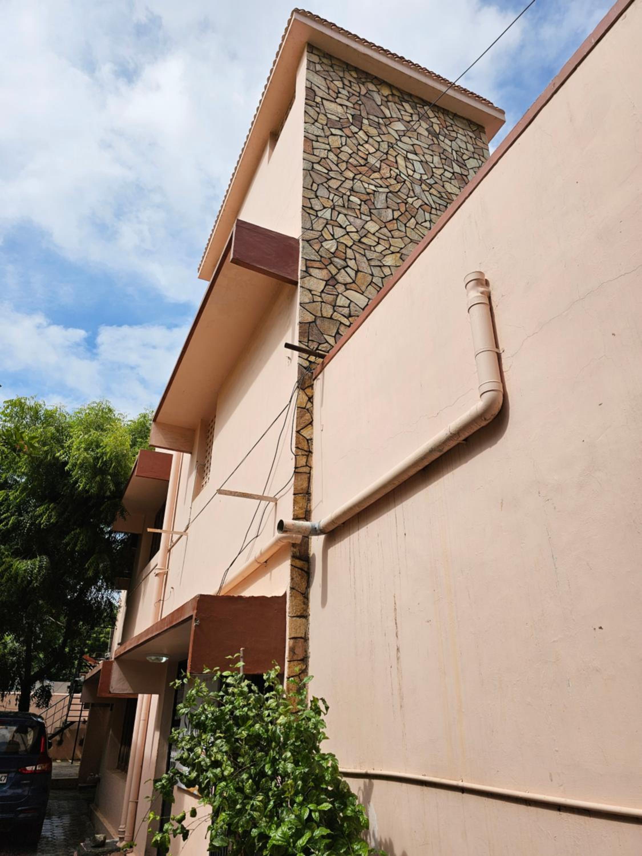 Two-Bedroom Deluxe Apartment with Balcony photo 2