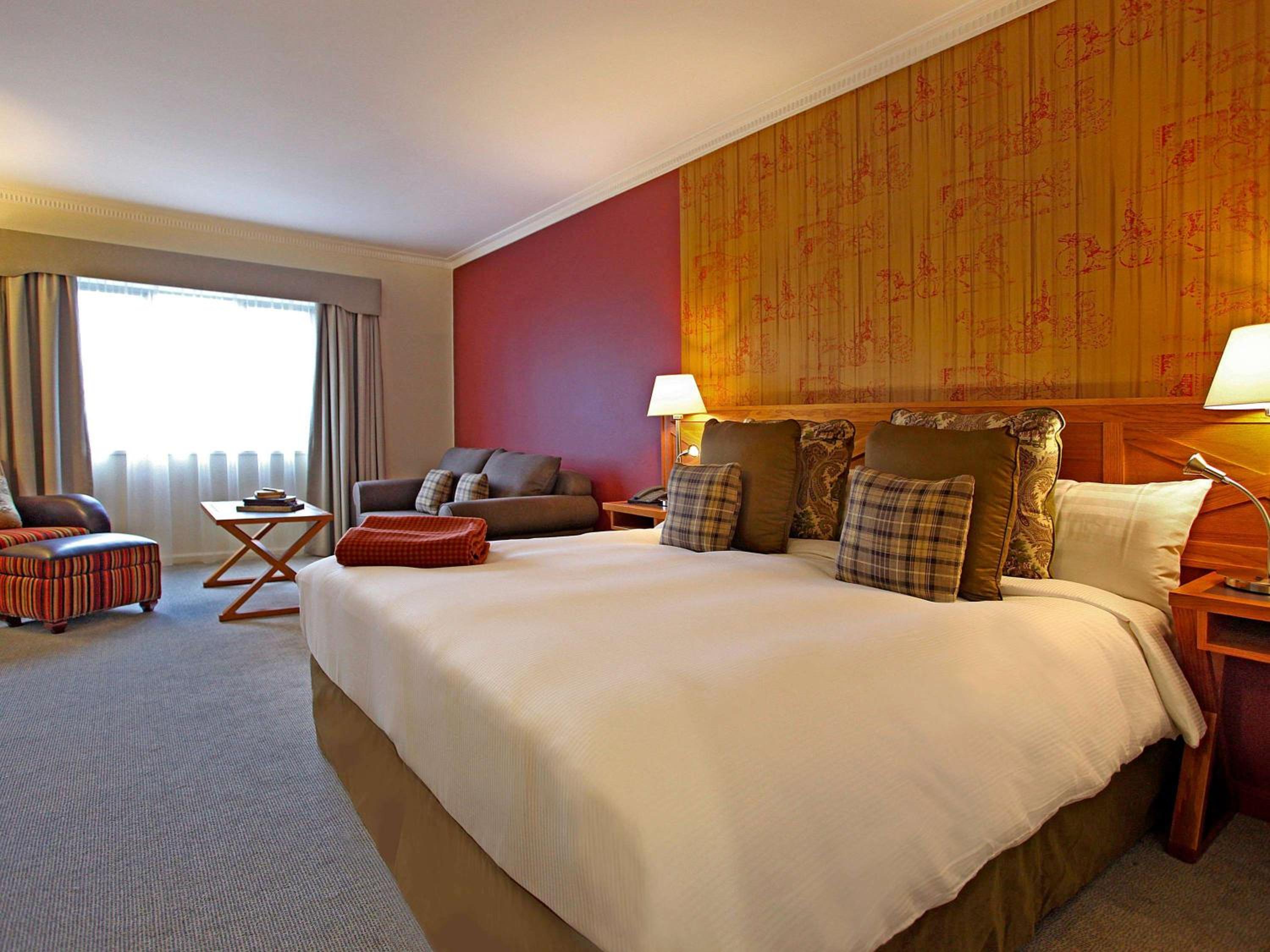Superior King Room - Photo 12