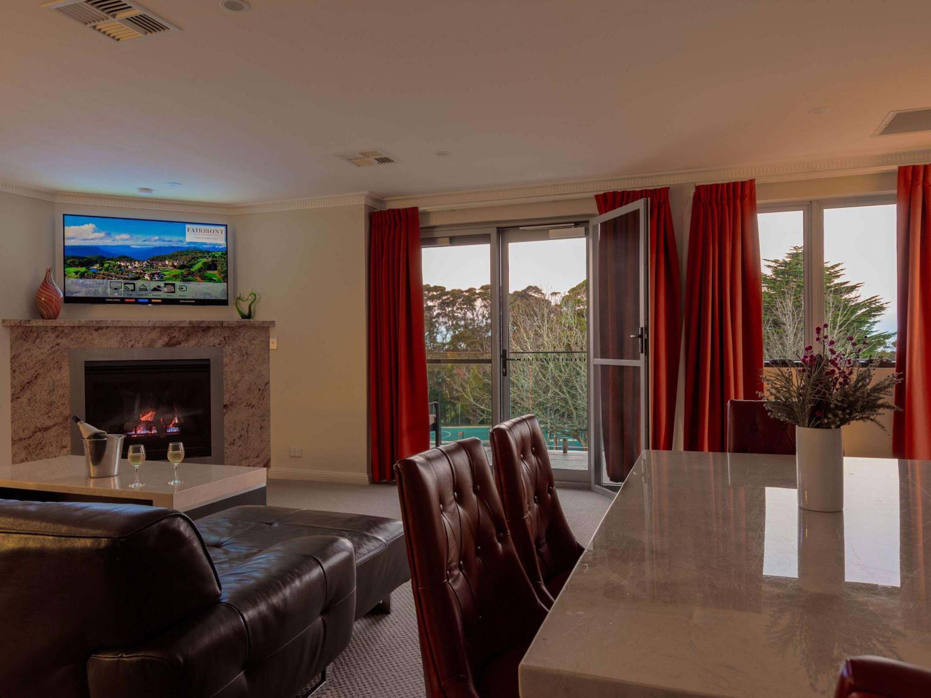 Deluxe Suite with King Bed