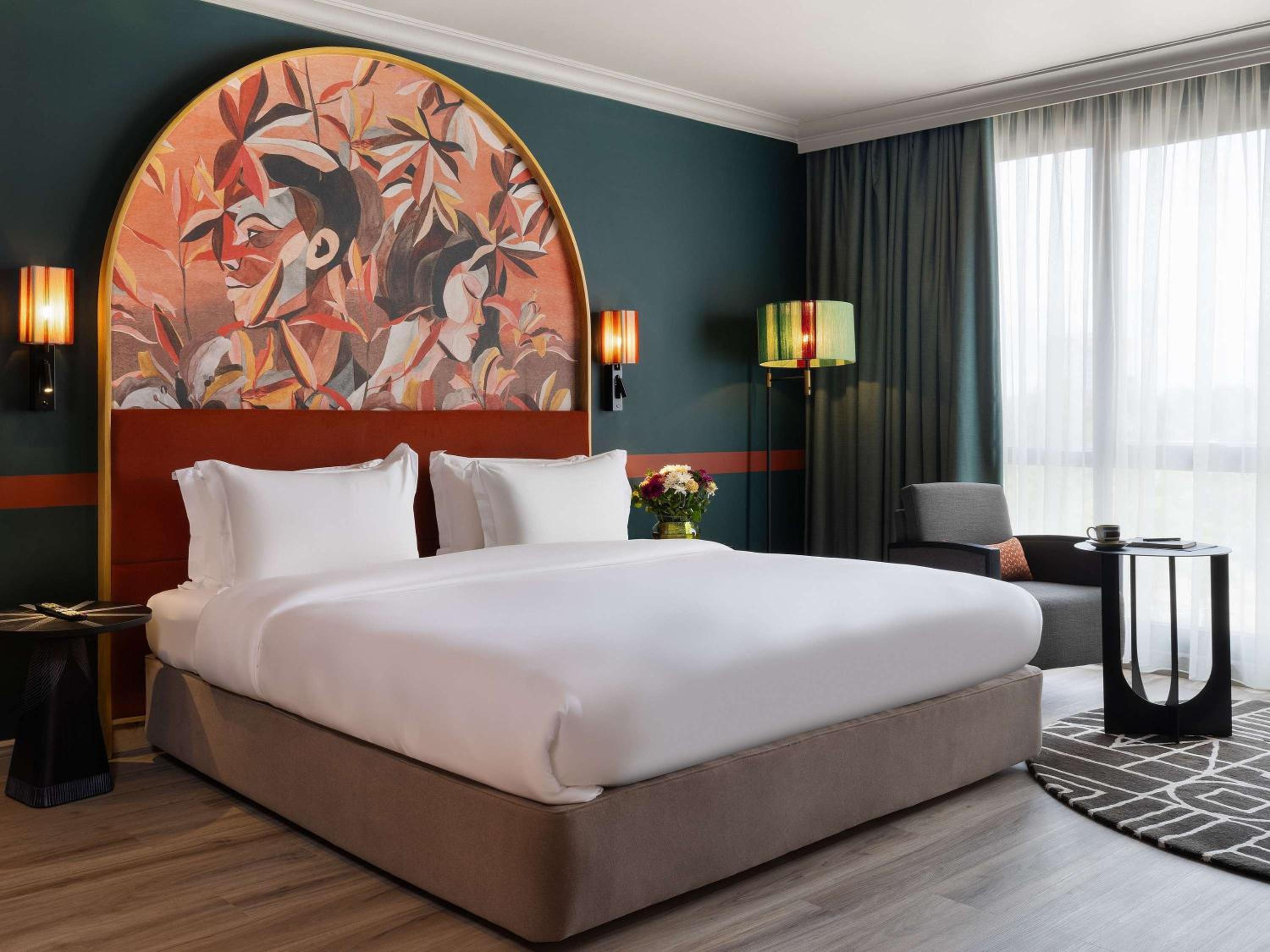 Superior King Room - Photo 3
