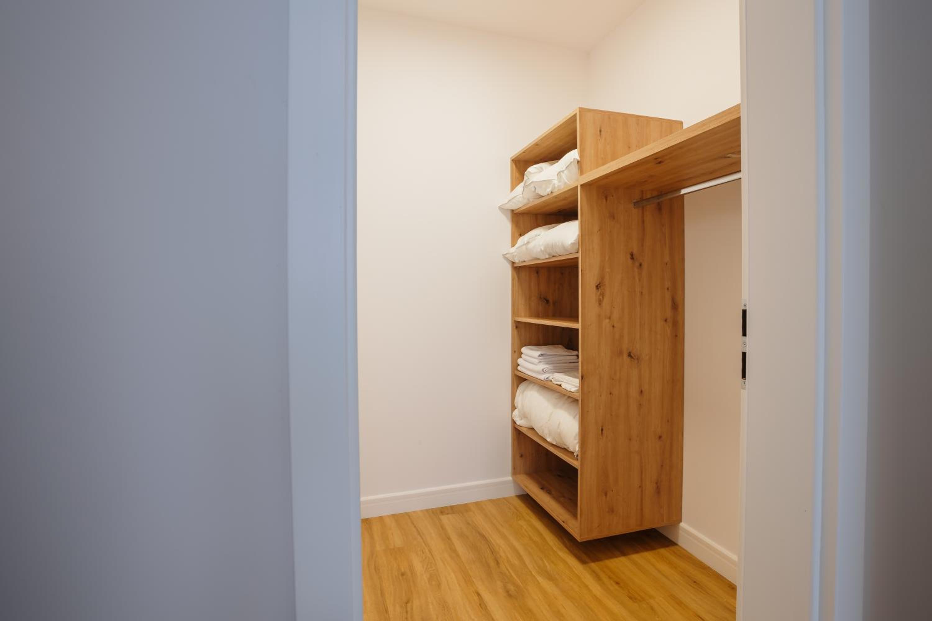 One-Bedroom Deluxe Apartment photo 3
