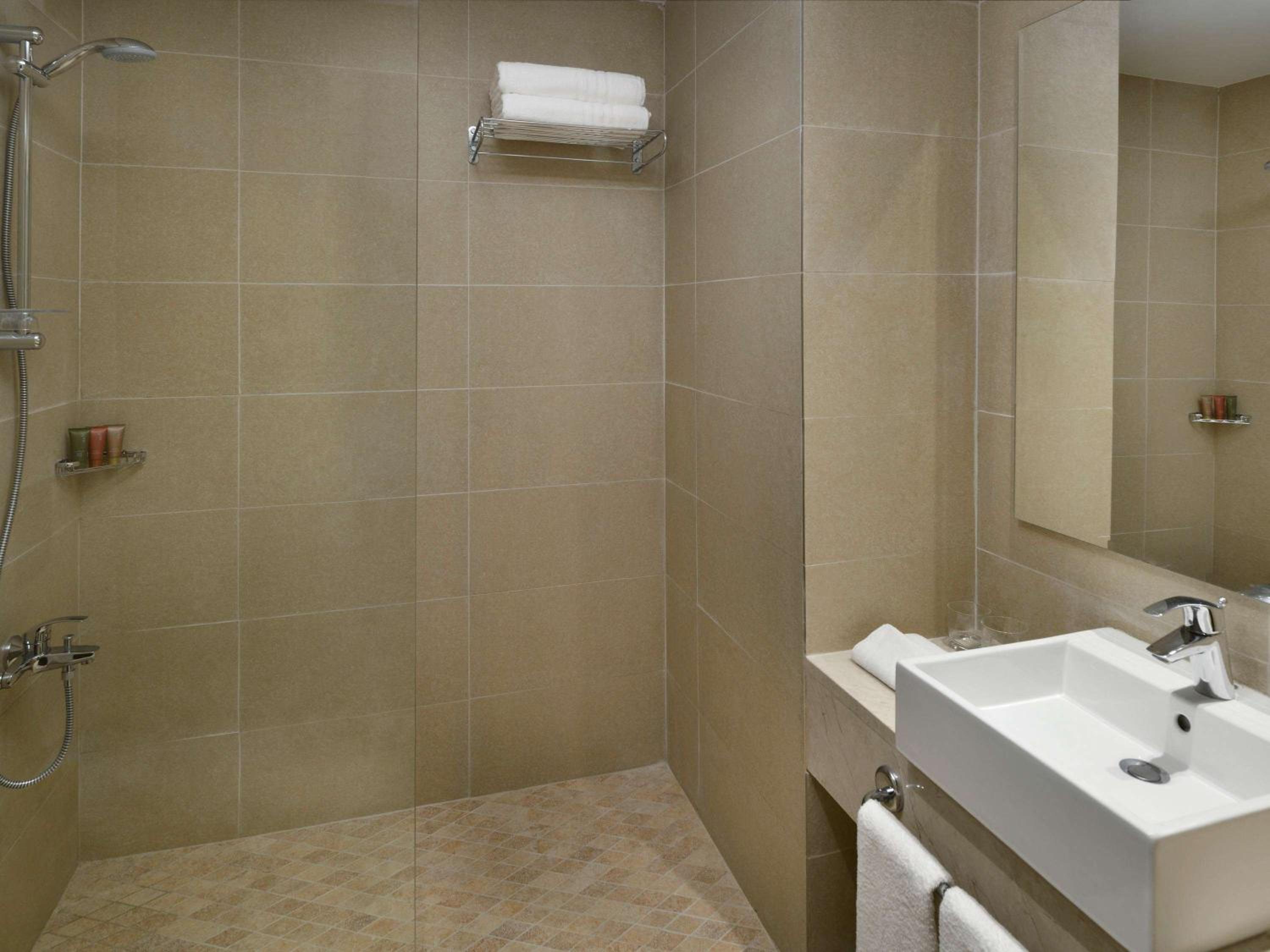 Classic King Room - Photo 3