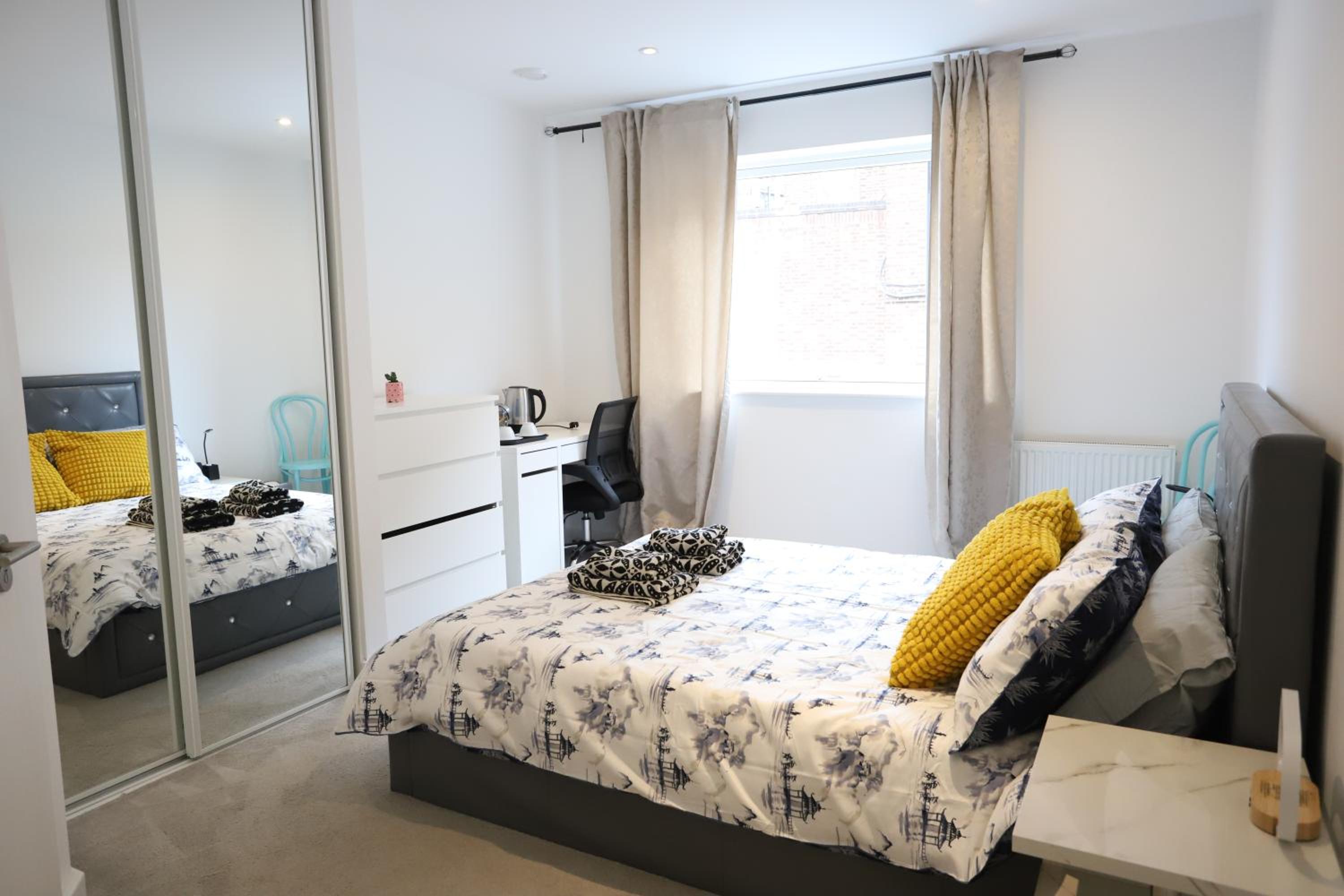 Double Room with Private Bathroom photo 3