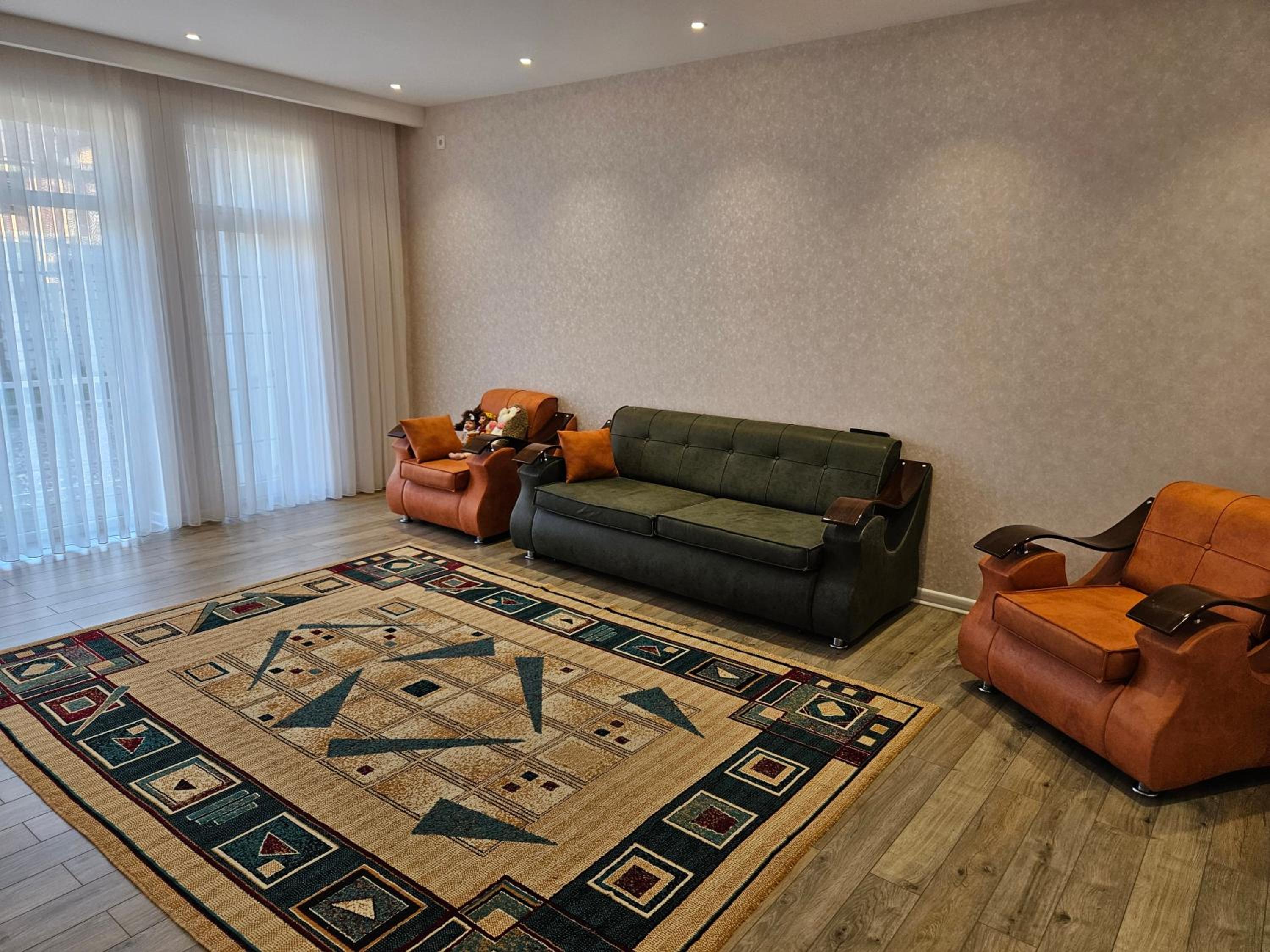 Villa photo 2