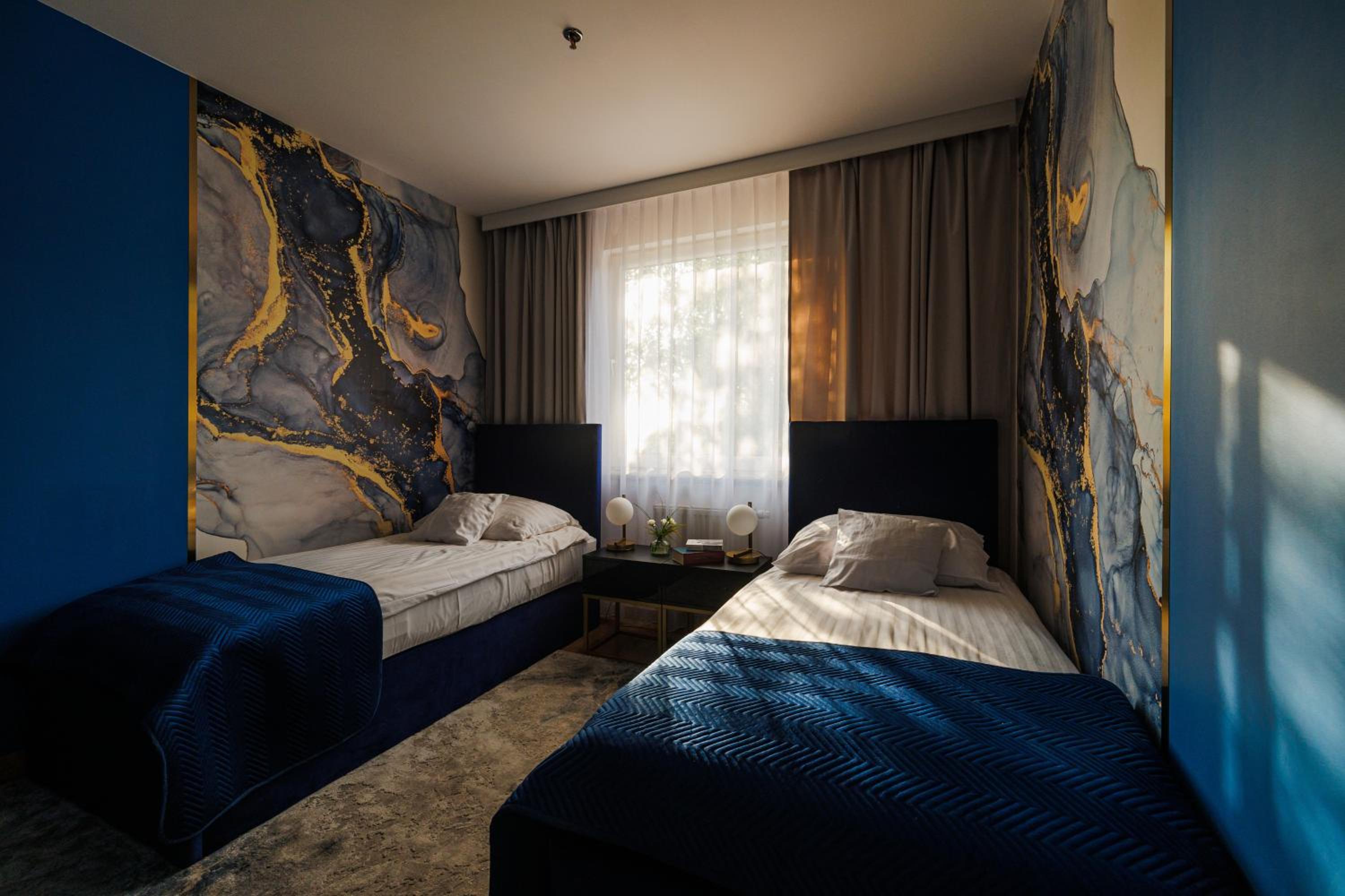 Deluxe Twin Room - Photo 1