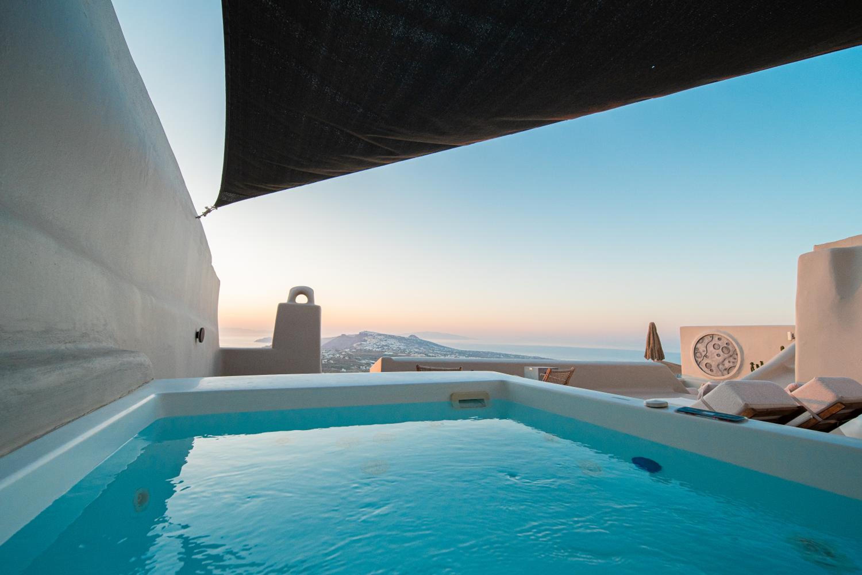 Canava Suite with Caldera View & Outdoor Heated Tub - Photo 8