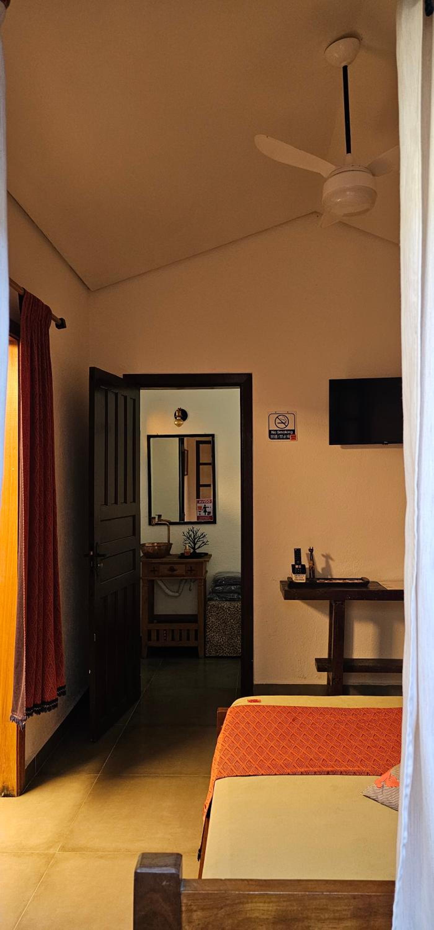 Classic Triple Room - Photo 9