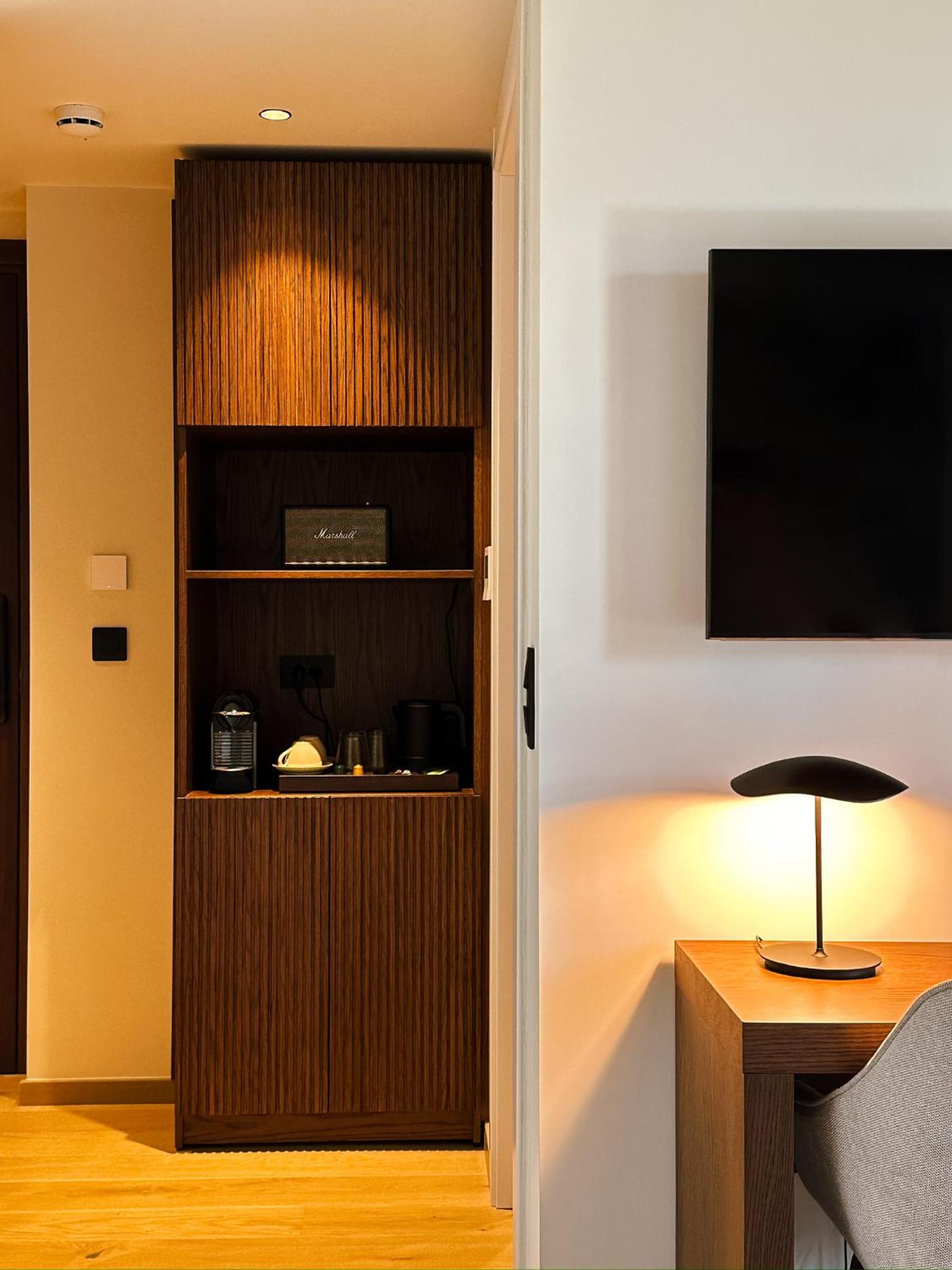Deluxe Double Room photo 2