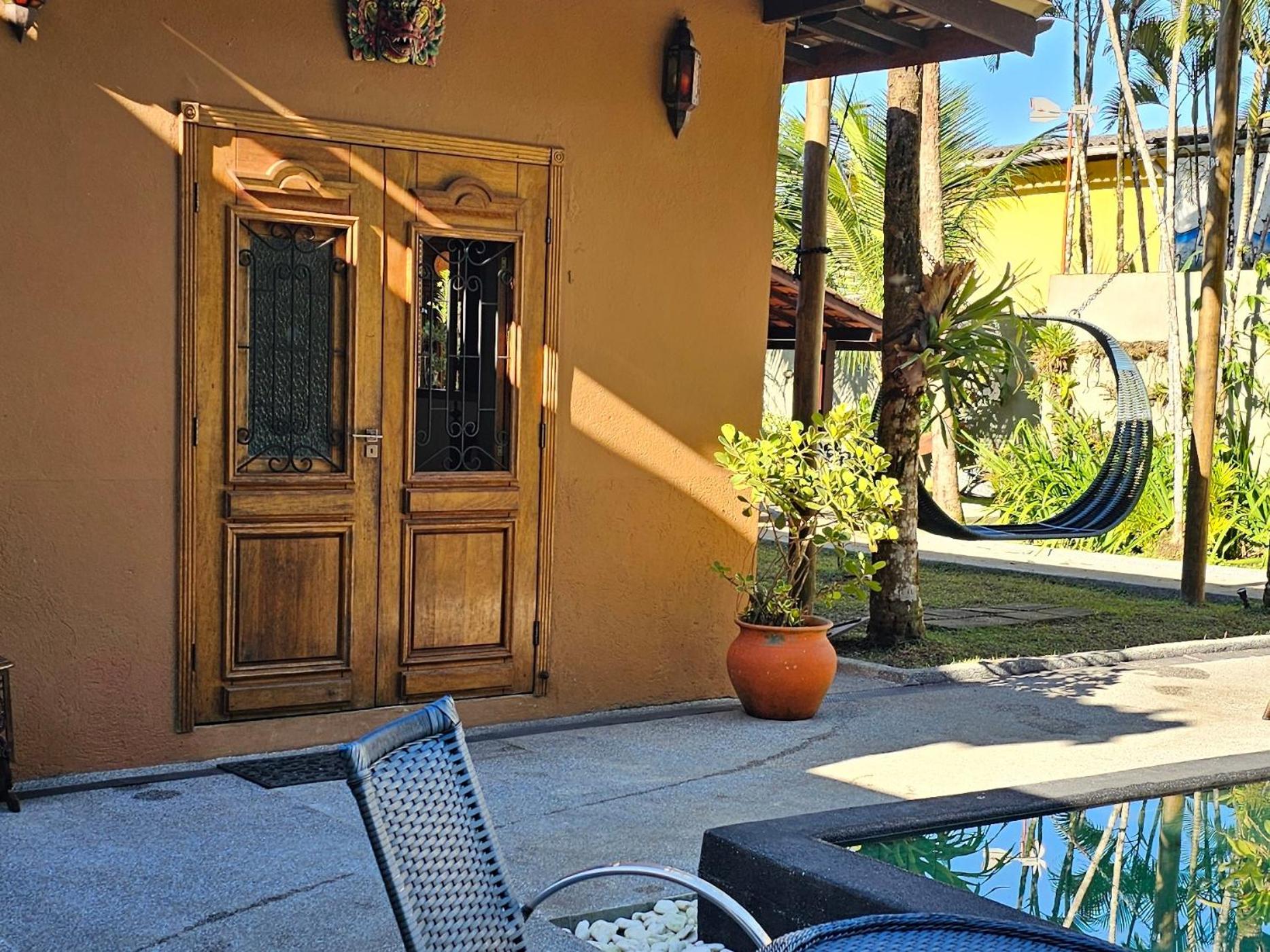 Triple Room with Pool View - Photo 15