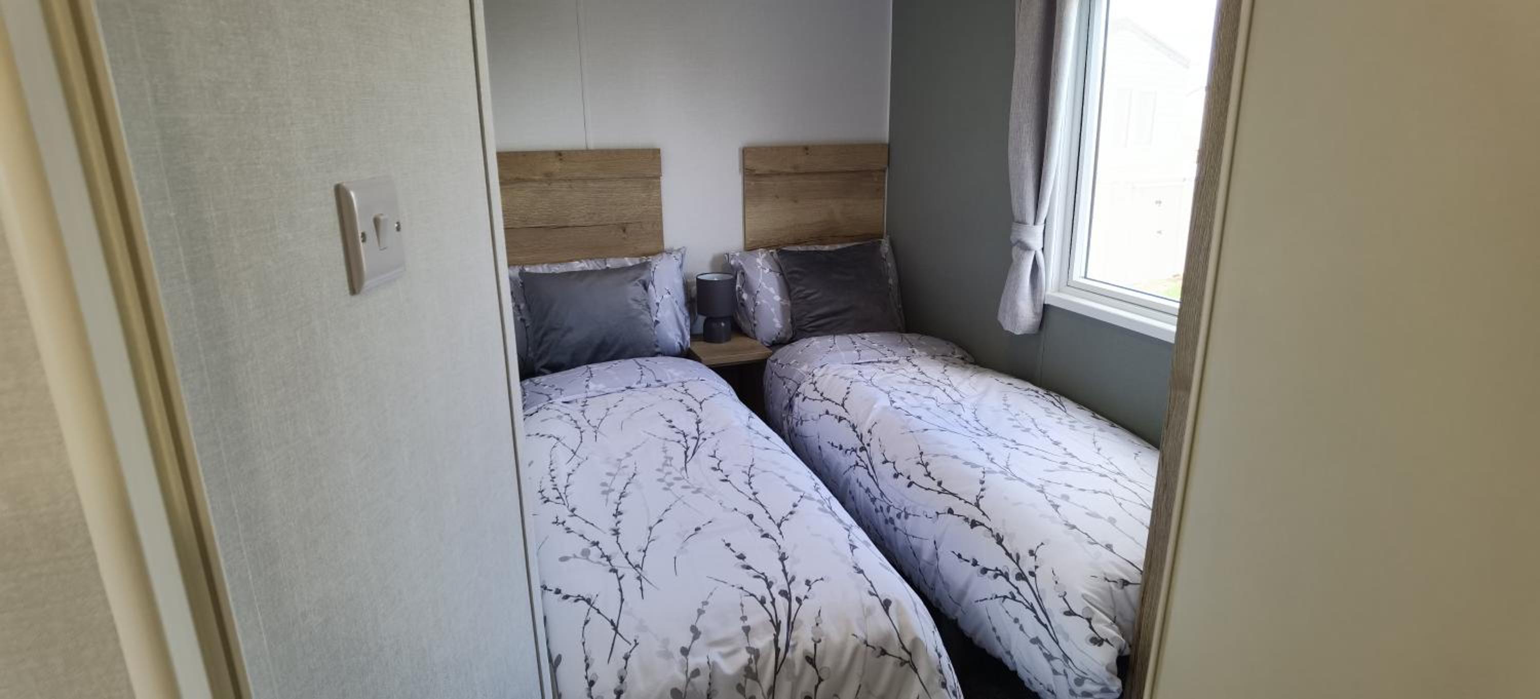 Caravan photo 2