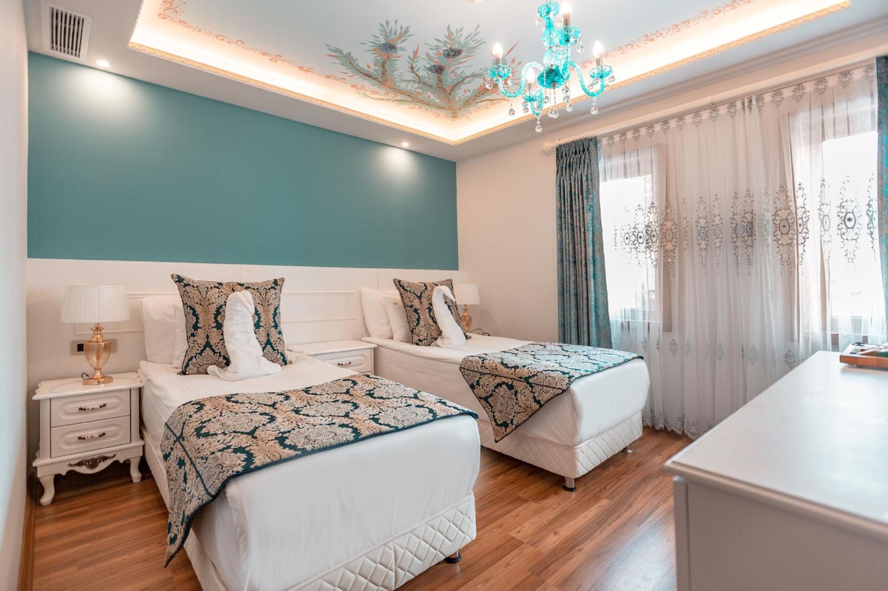 Superior Room (Annex Building) - Free Shared Spa Access (Self use) photo 3