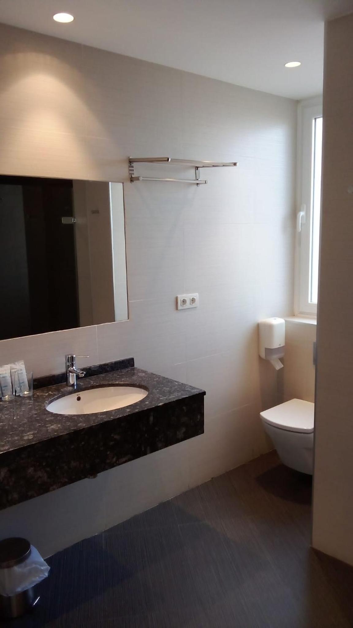 Superior Double Room - Photo 5
