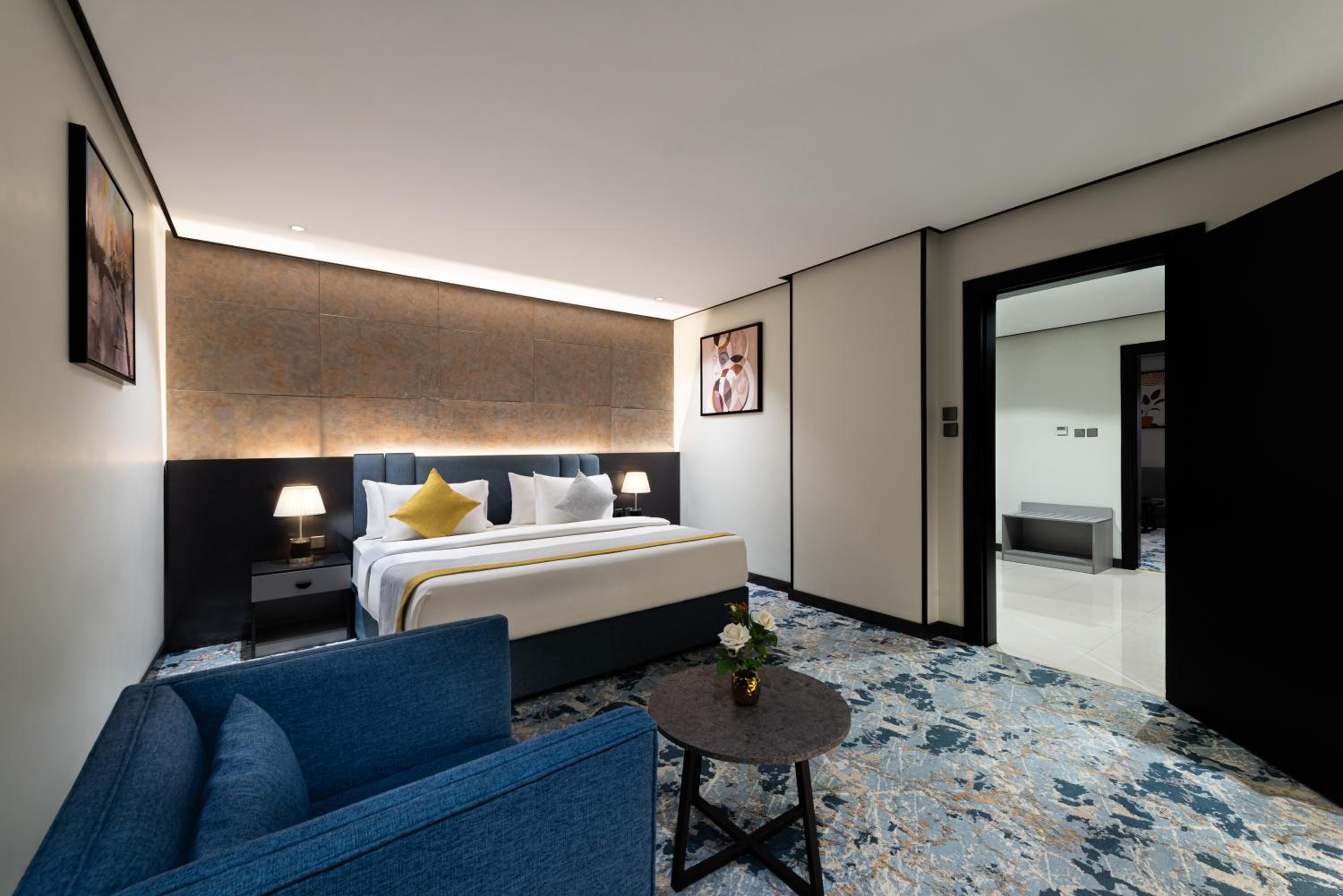 Deluxe Suite