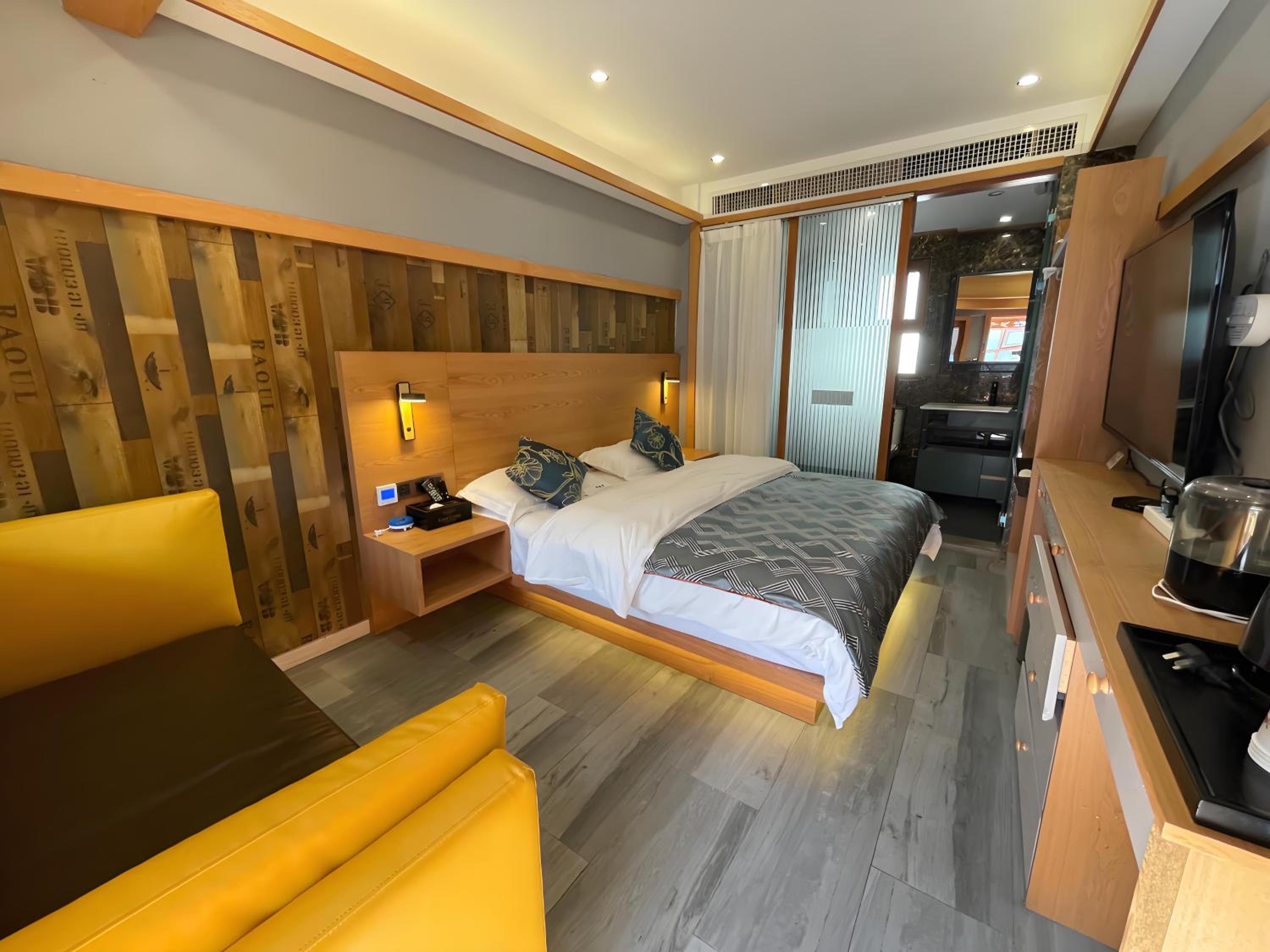 Double Room With Private Bathroom