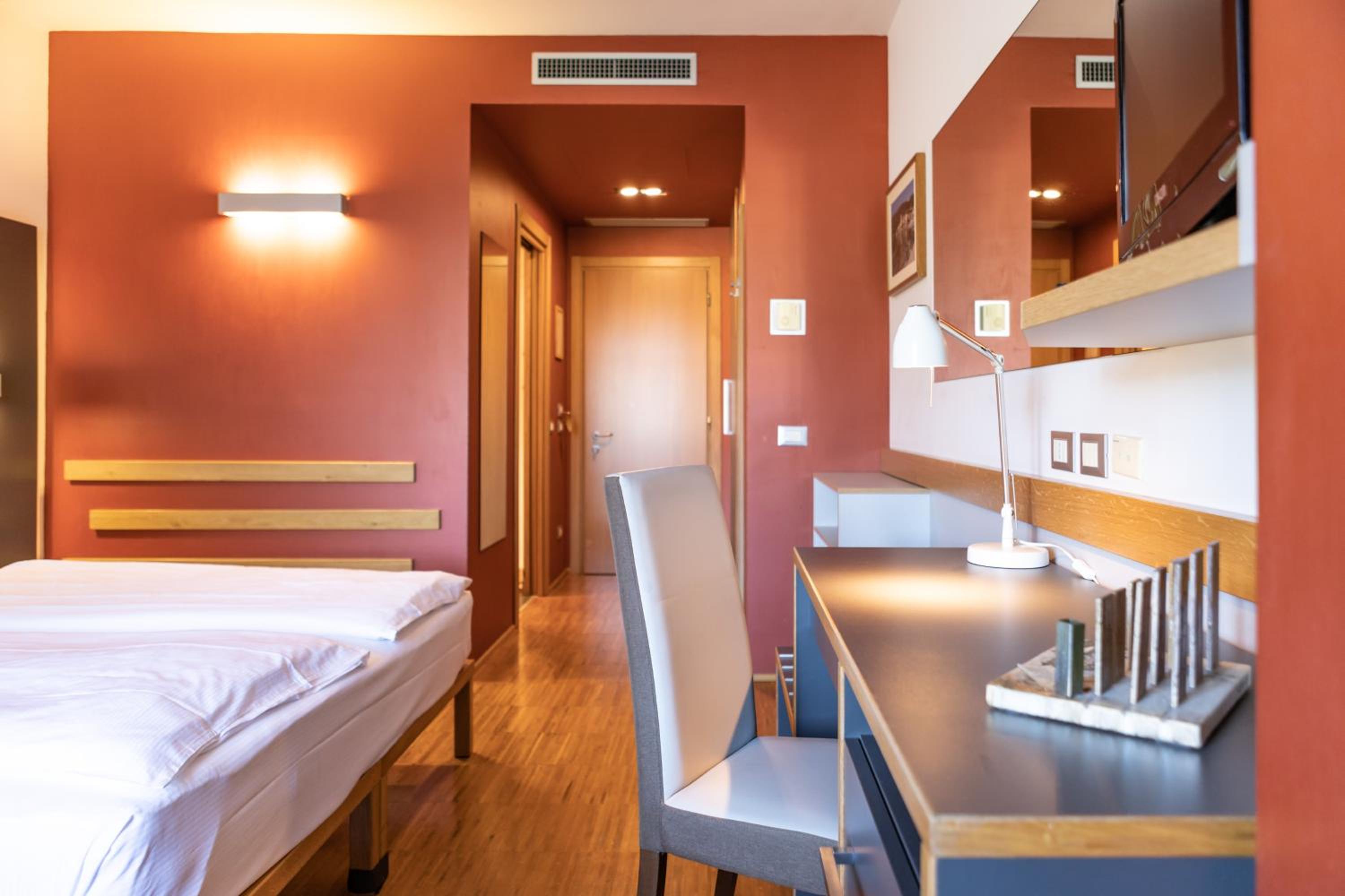 Triple Room photo 3