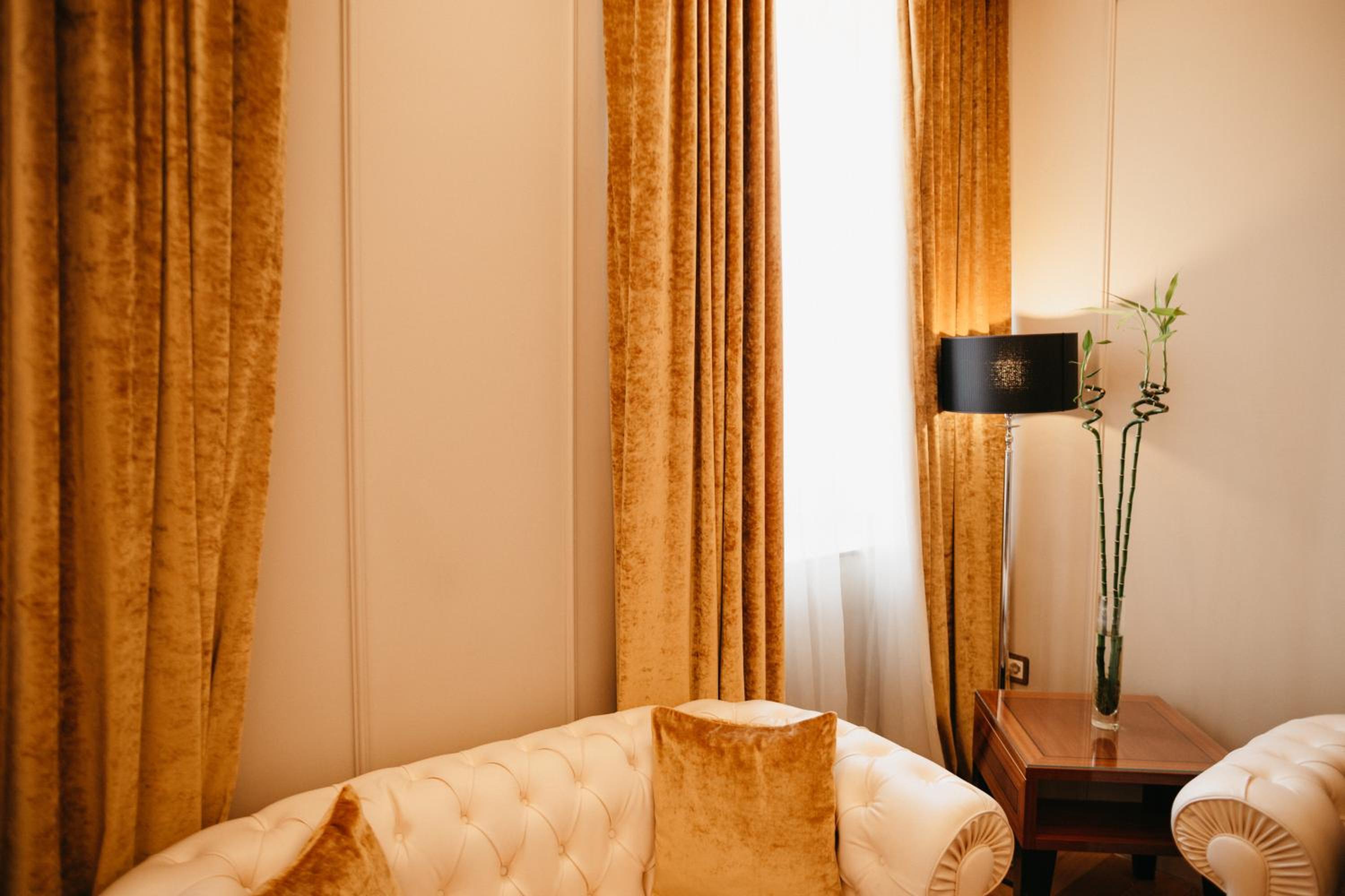 Yerevan Grand Suite photo 2
