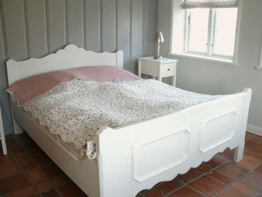 Four-Bedroom House photo 1