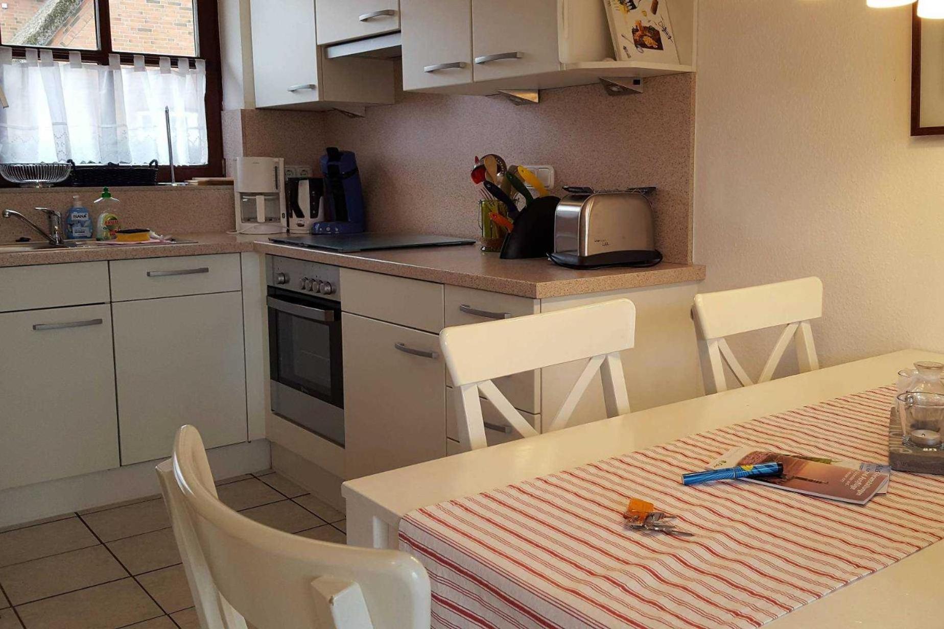 Two-Bedroom House photo 2
