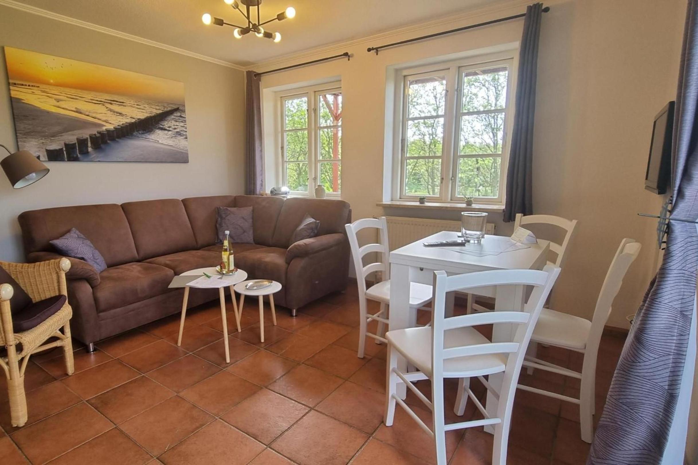 Two-Bedroom Apartment with Terrace photo 1
