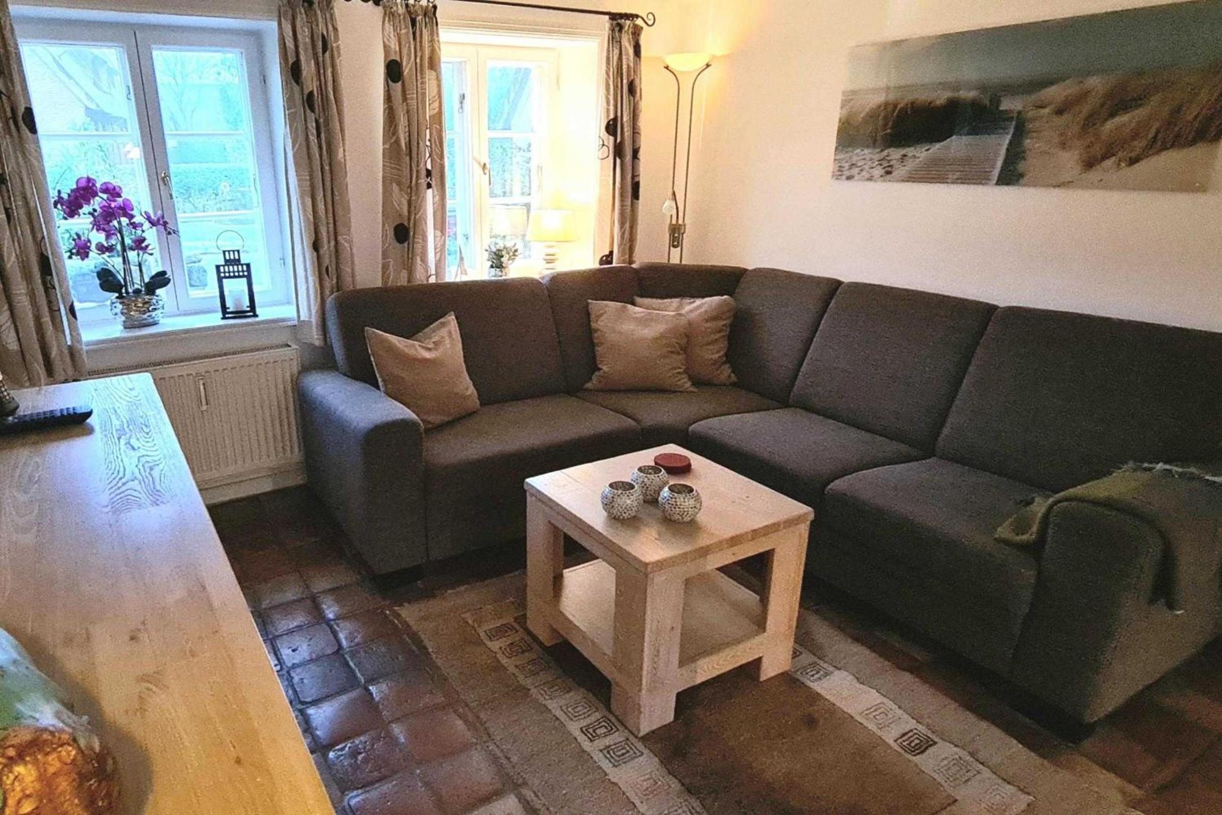 Two-Bedroom House photo 1