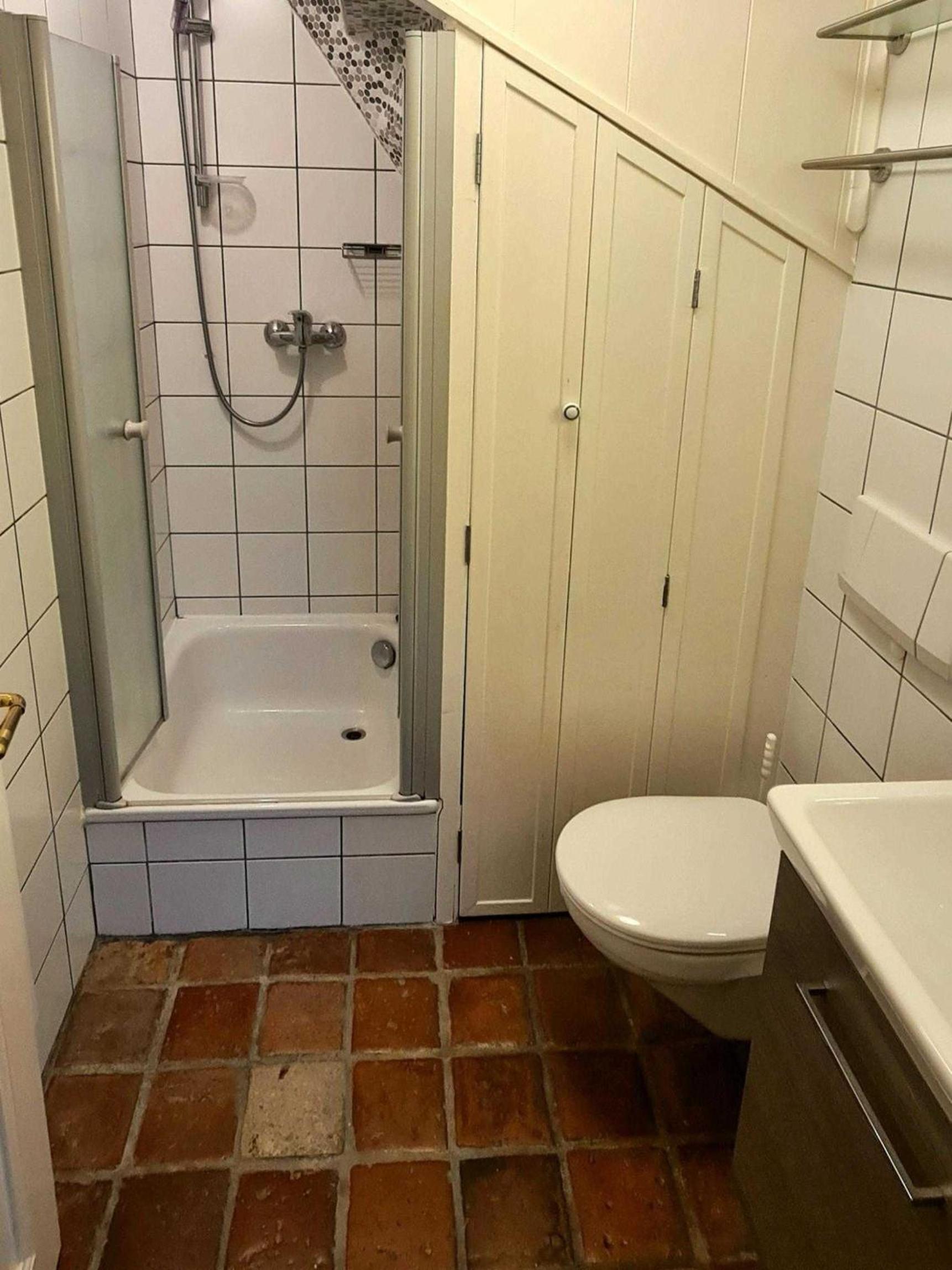 Two-Bedroom House photo 3