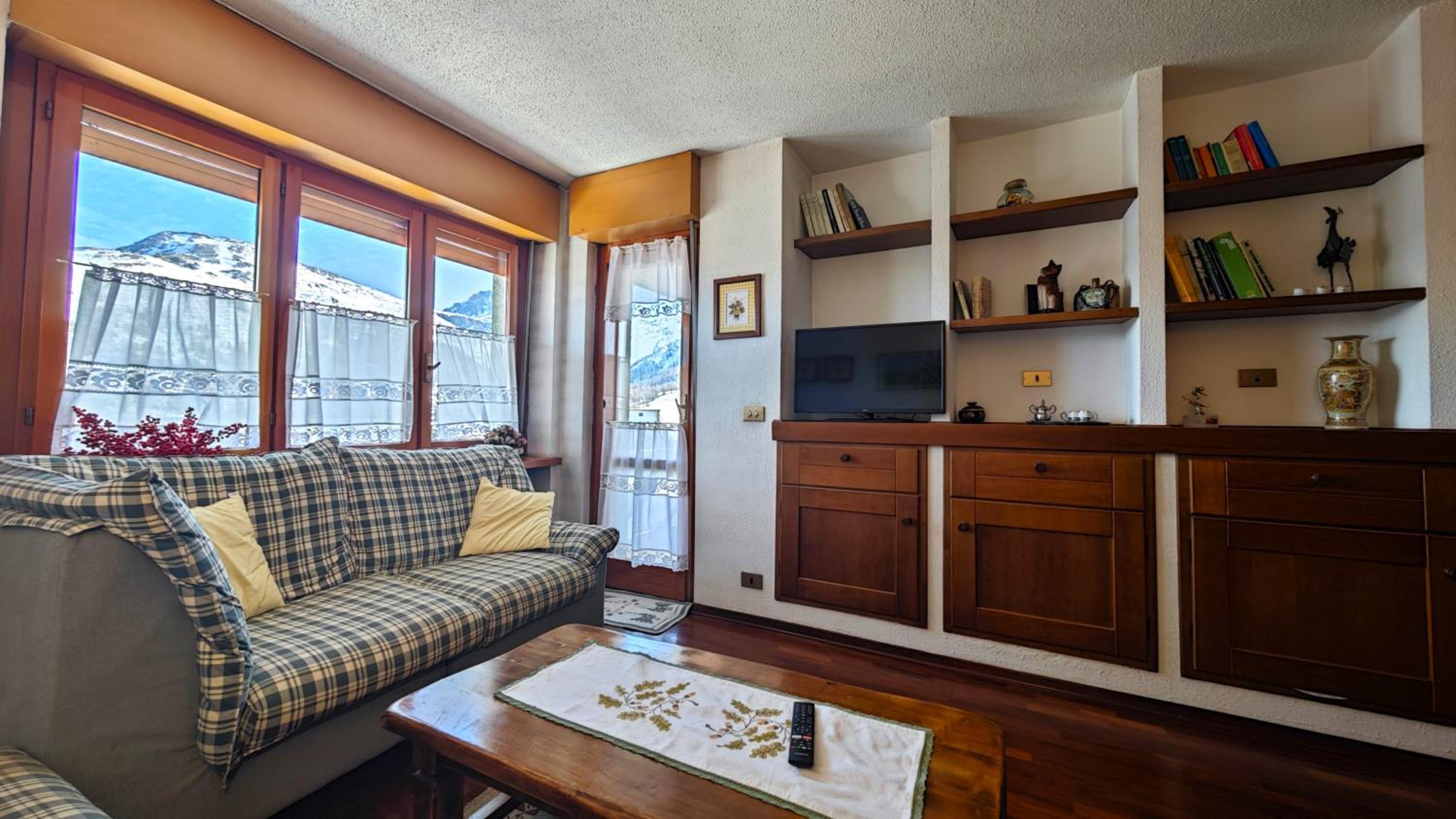 Two-Bedroom Apartment photo 1
