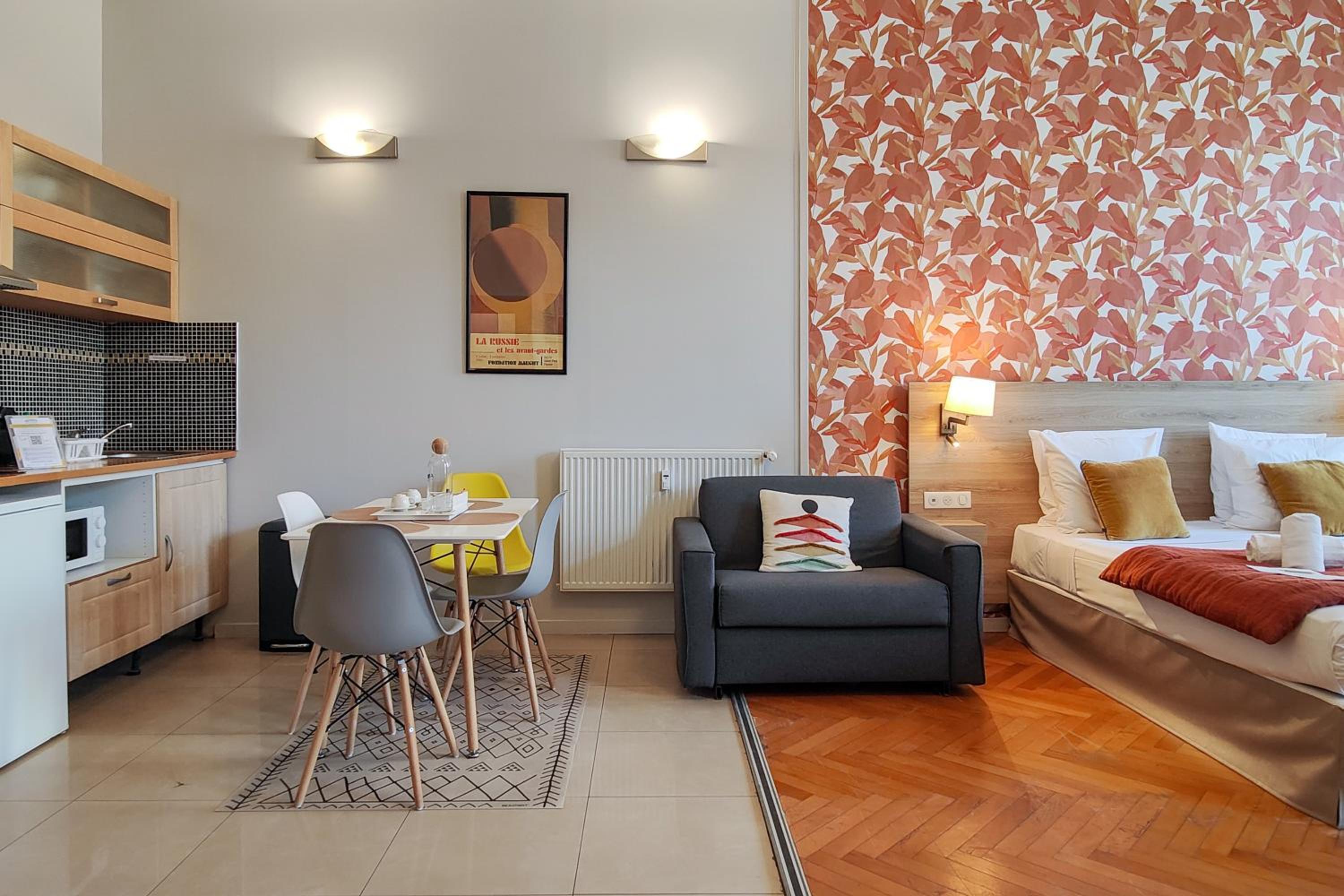 Junior Suite with Balcony photo 2