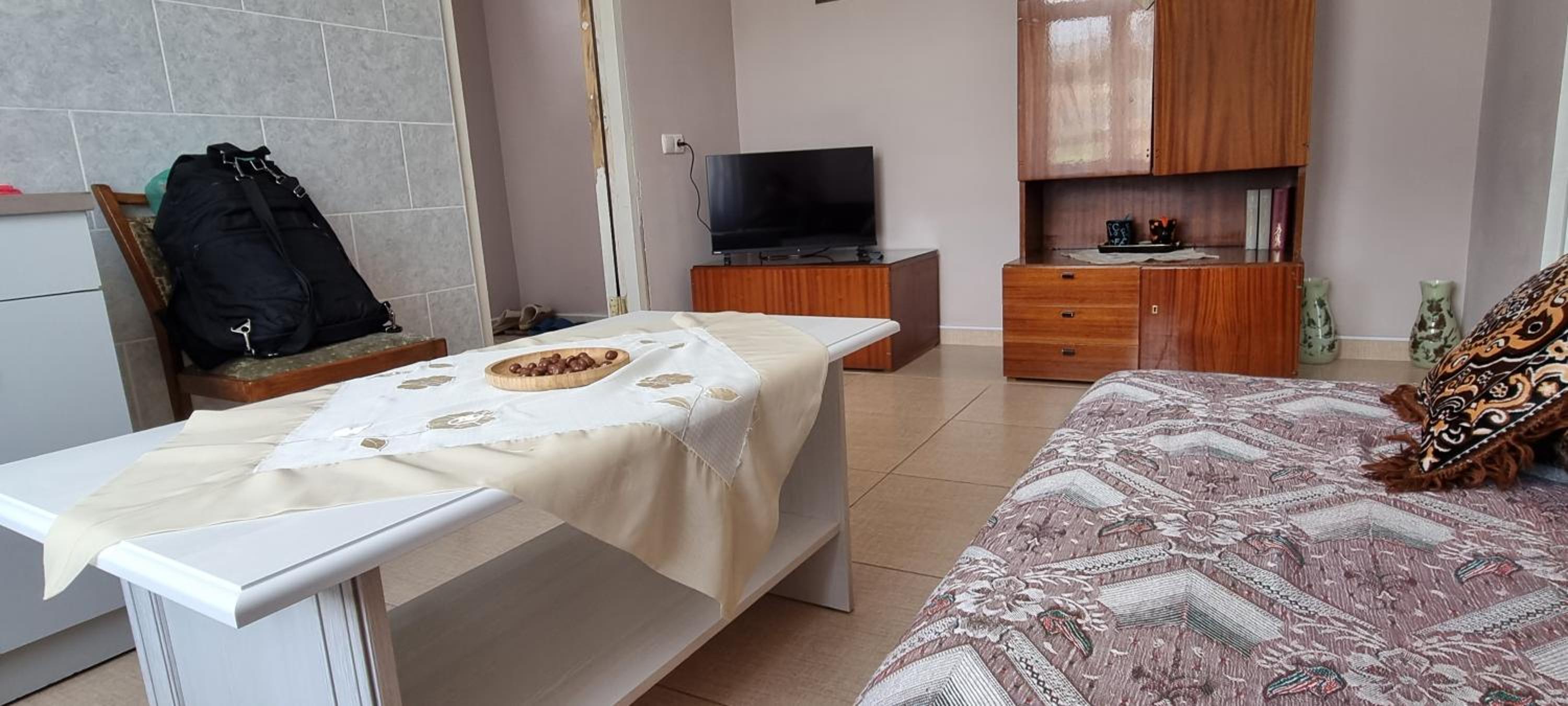 One-Bedroom House photo 1