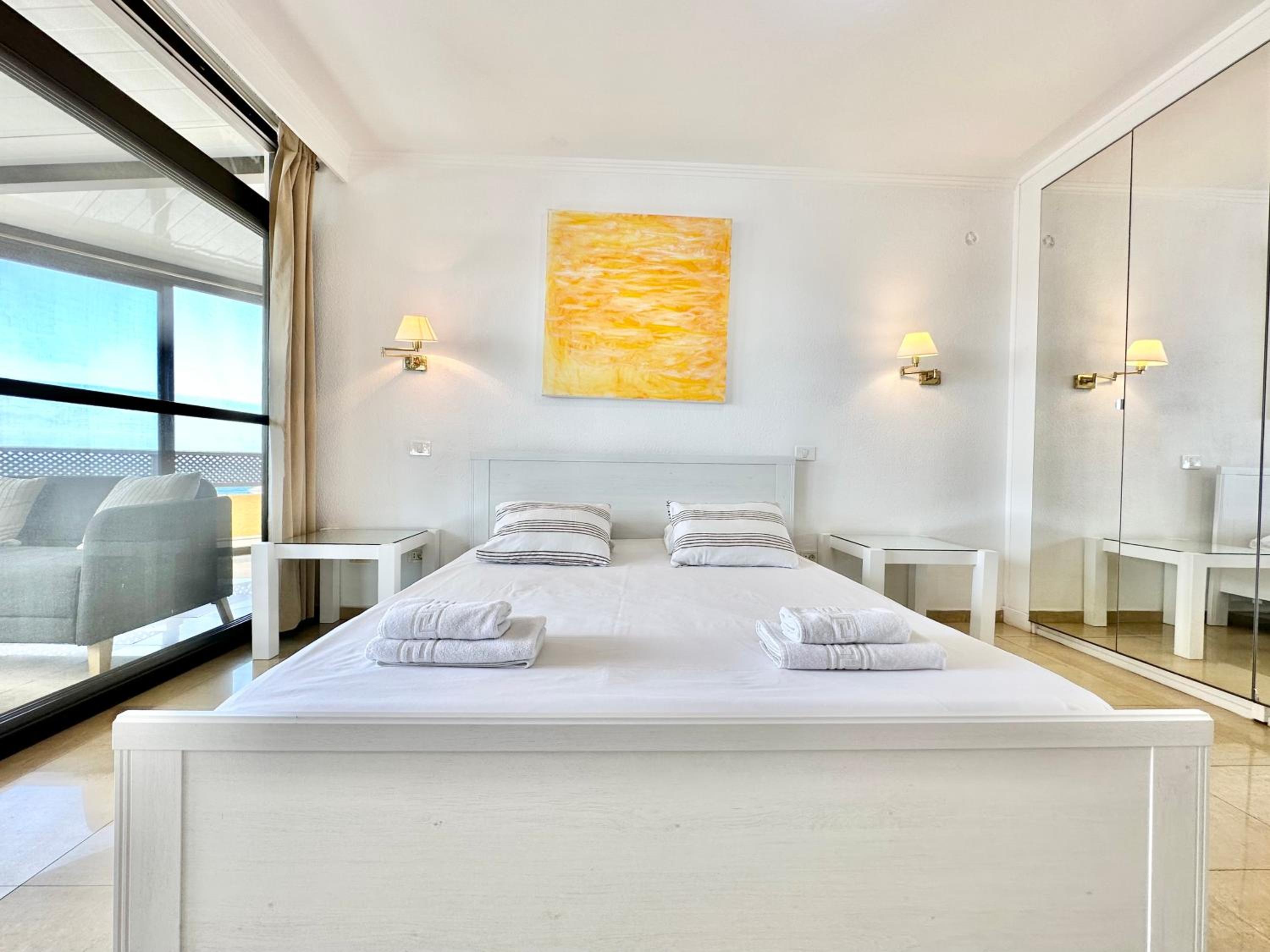 Apartamento con vista al mar