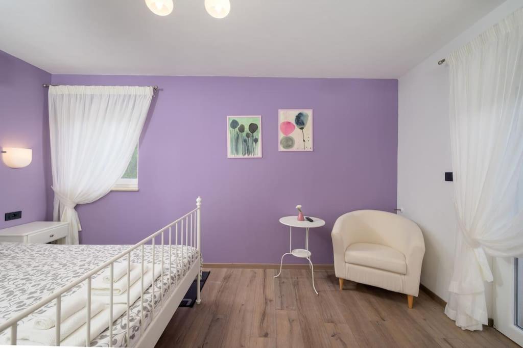 Three-Bedroom Villa photo 1