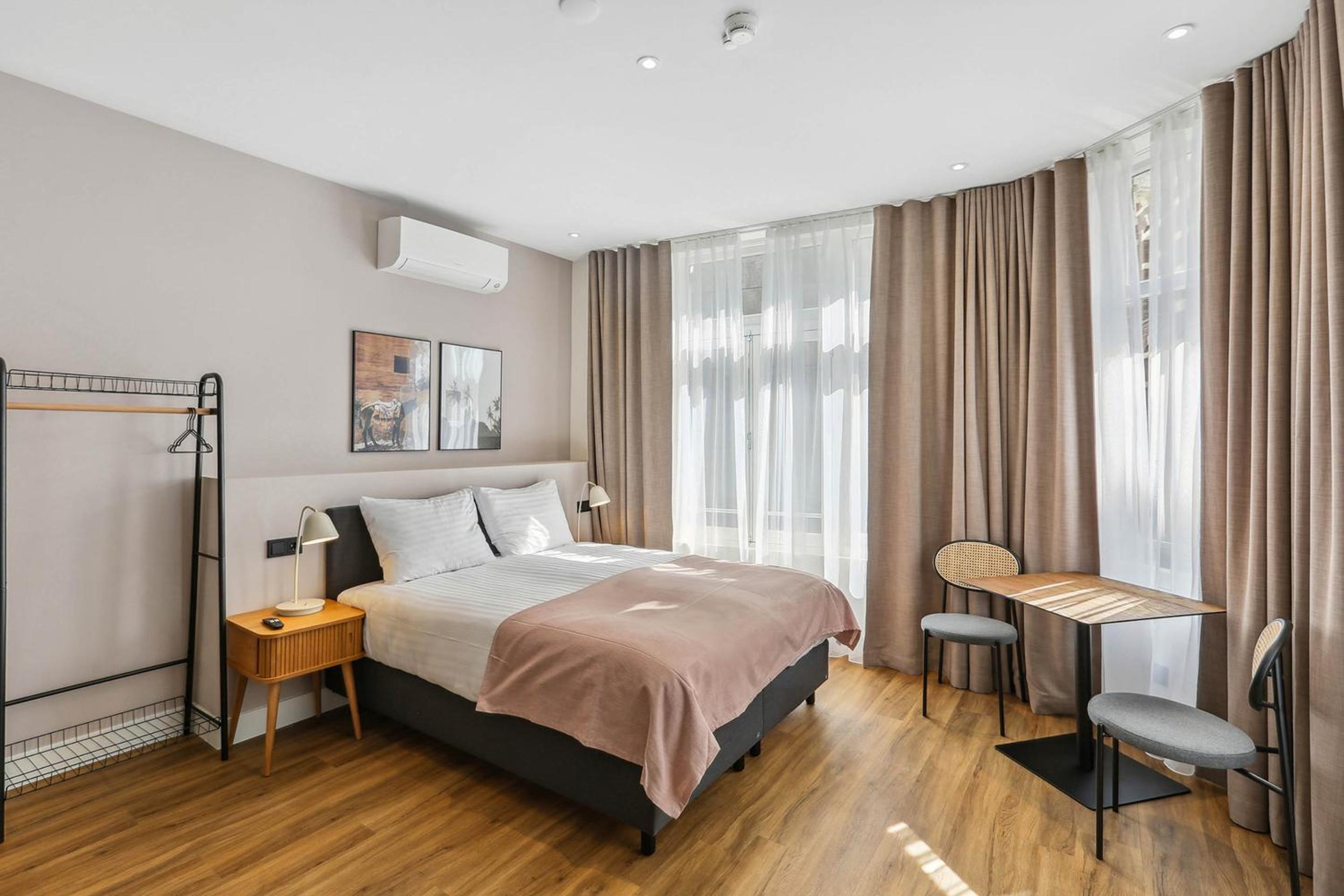 Comfort Suite photo 1