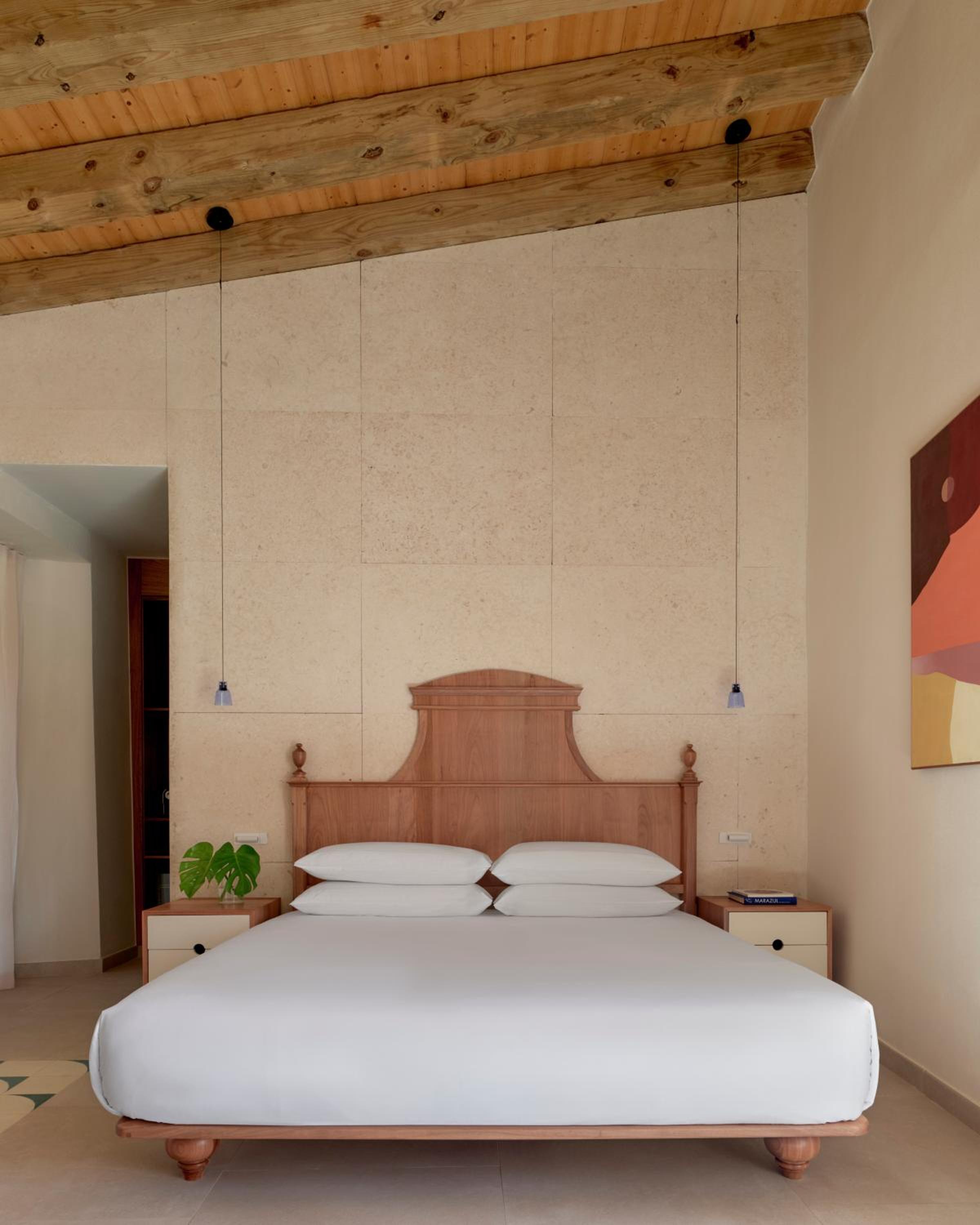 Colonial King Room - Photo 7