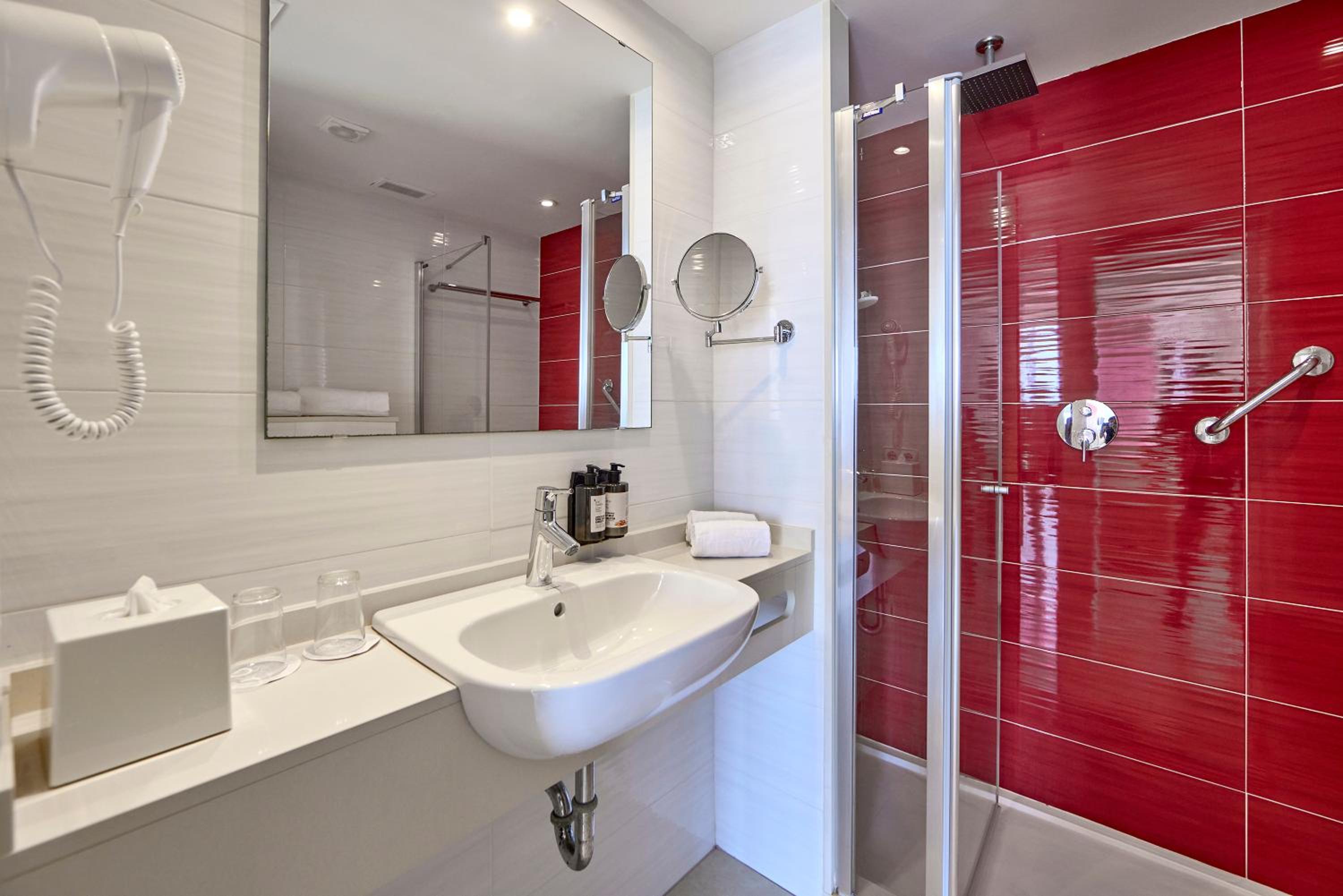 Superior Room with Frontal Sea Views