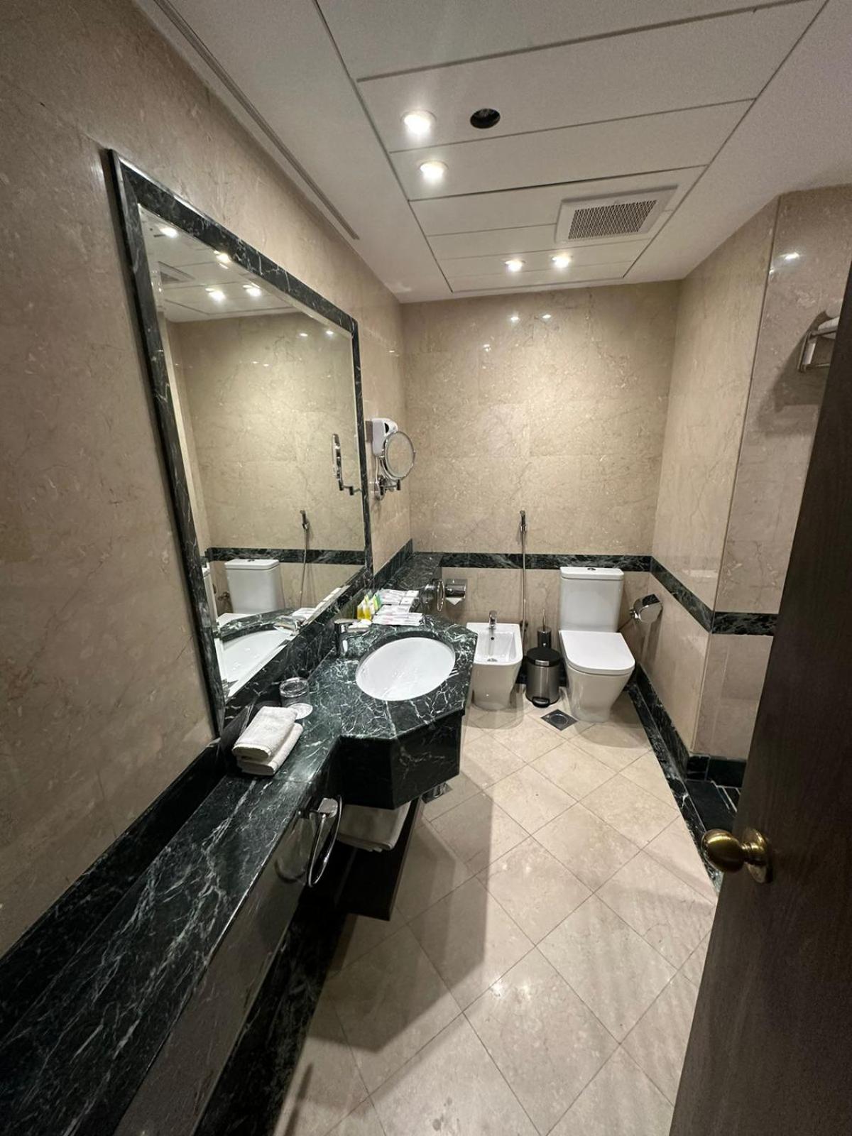 Junior Suite - Photo 7