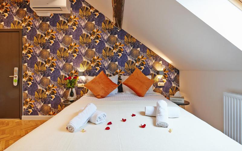 Double Room - Photo 5