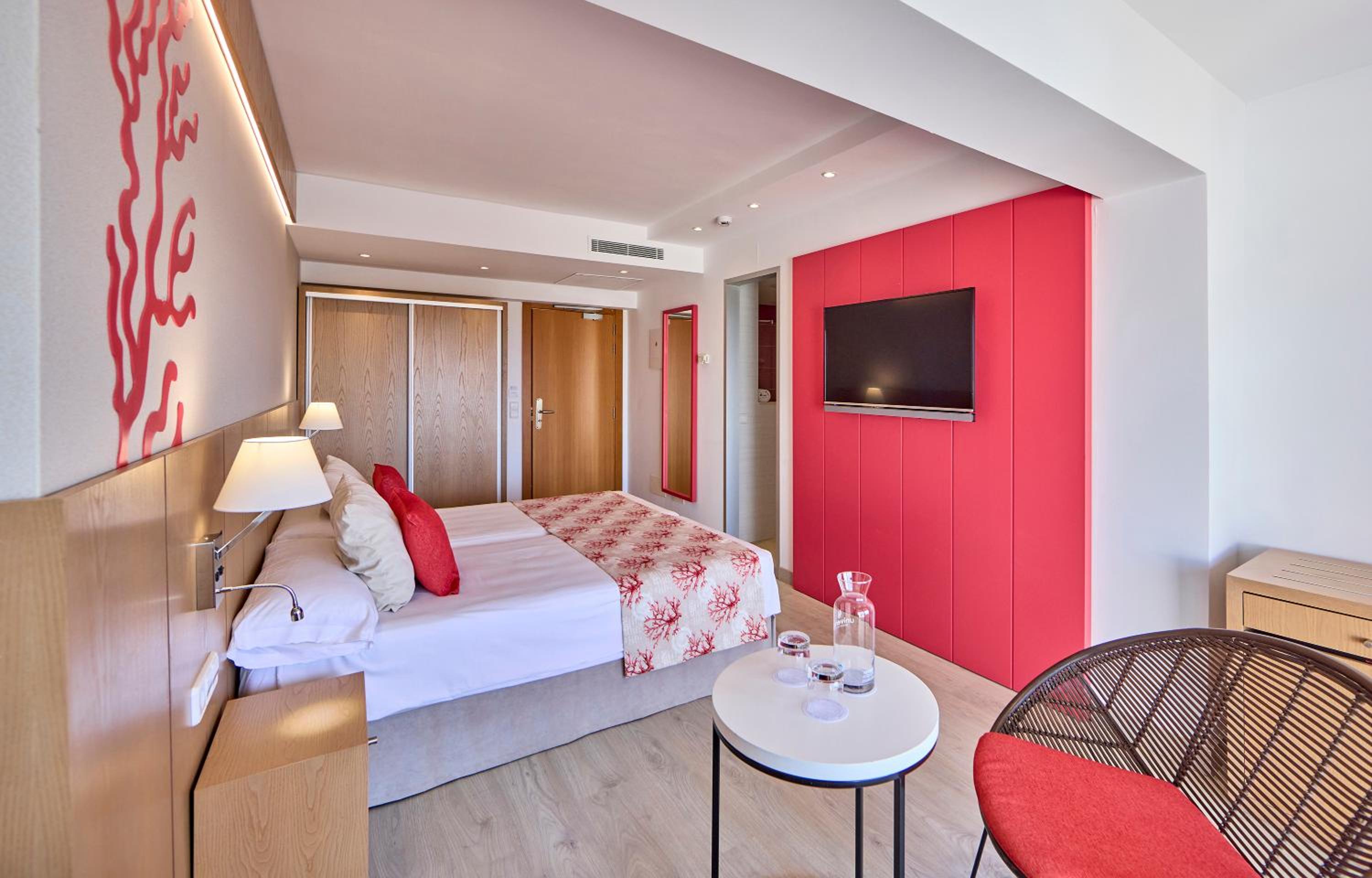 Superior Room with Terrace and Side Sea Views.
