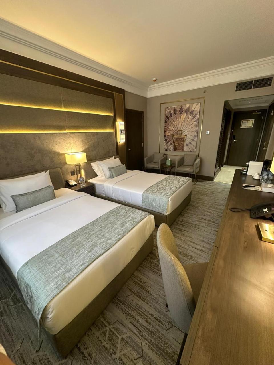 Standard Twin Room photo 3