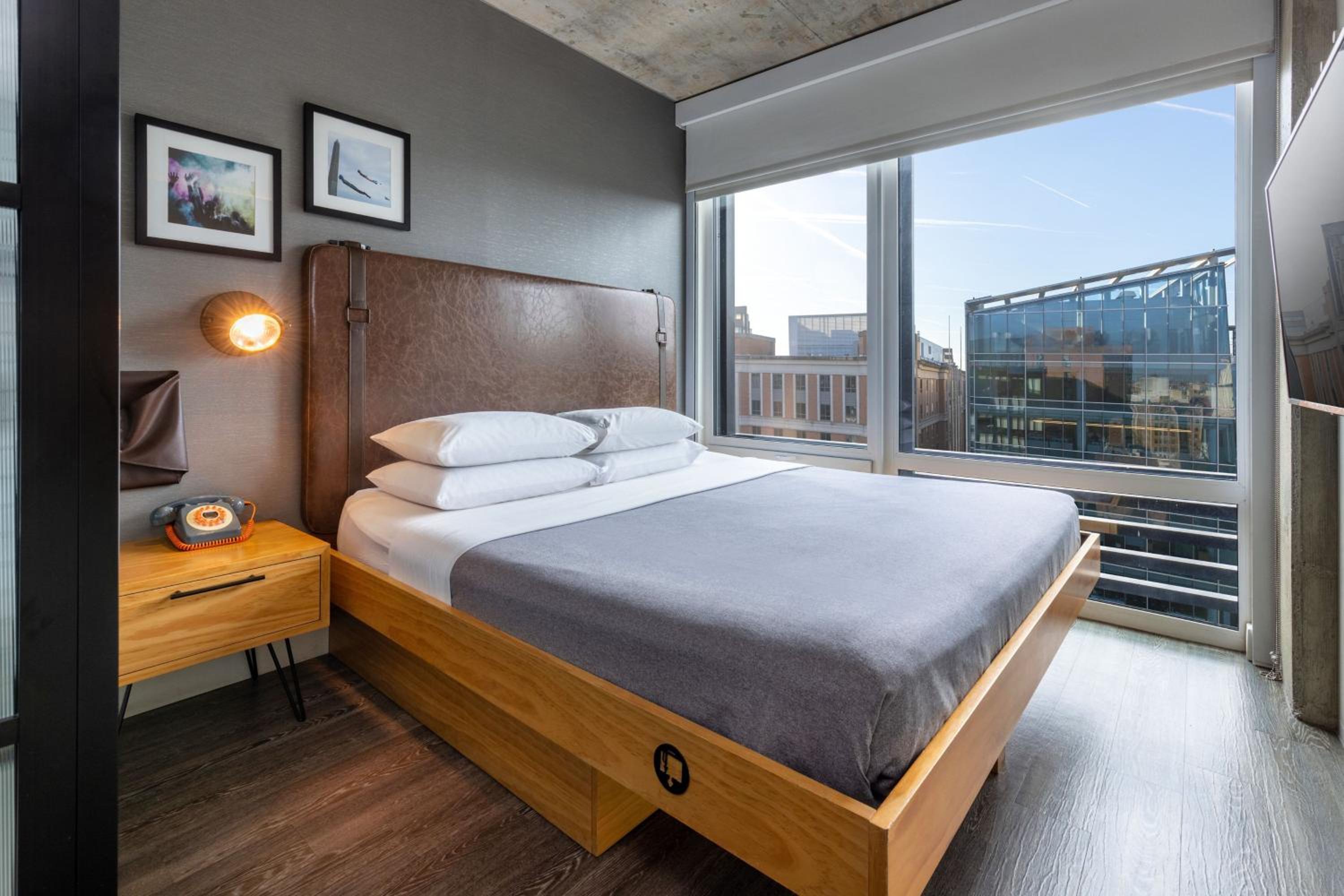 Guest King Room with City View photo 2