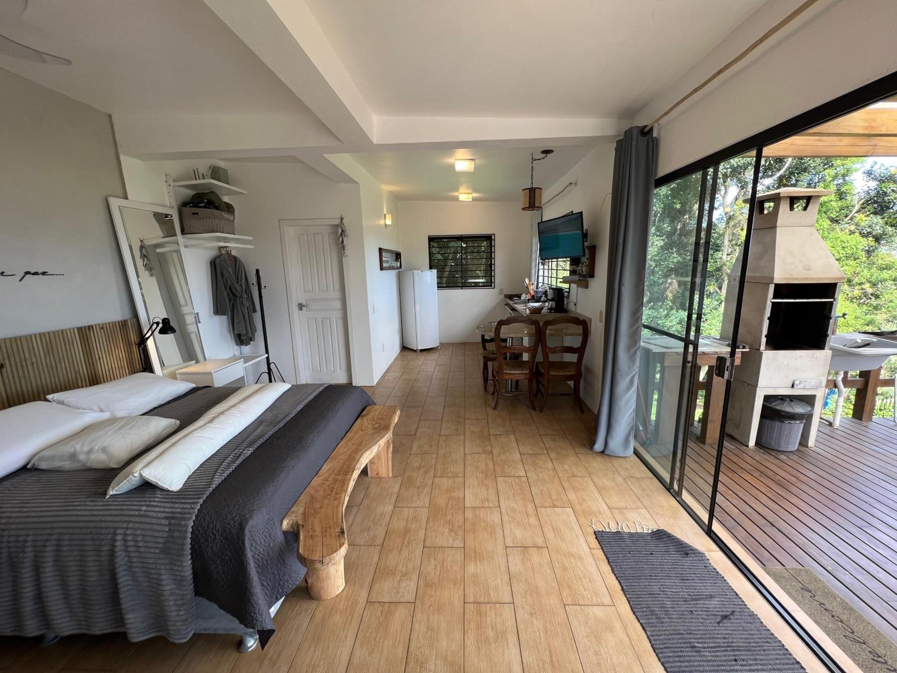 Suite with Spa Bath - Photo 16