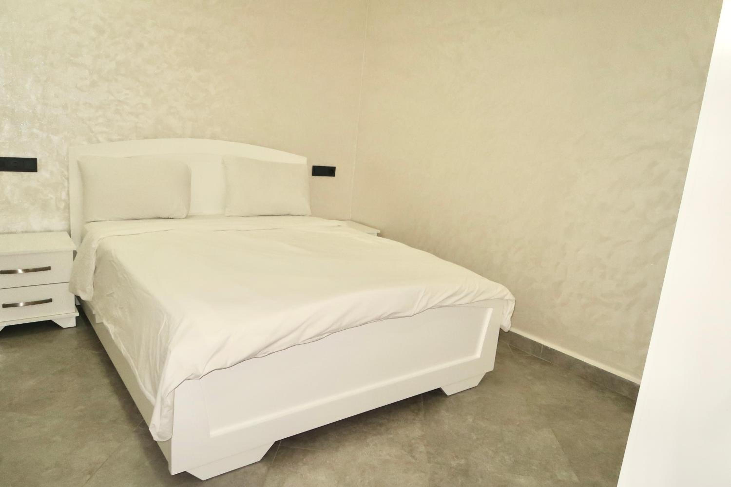 Two-Bedroom Apartment with Terrace photo 1