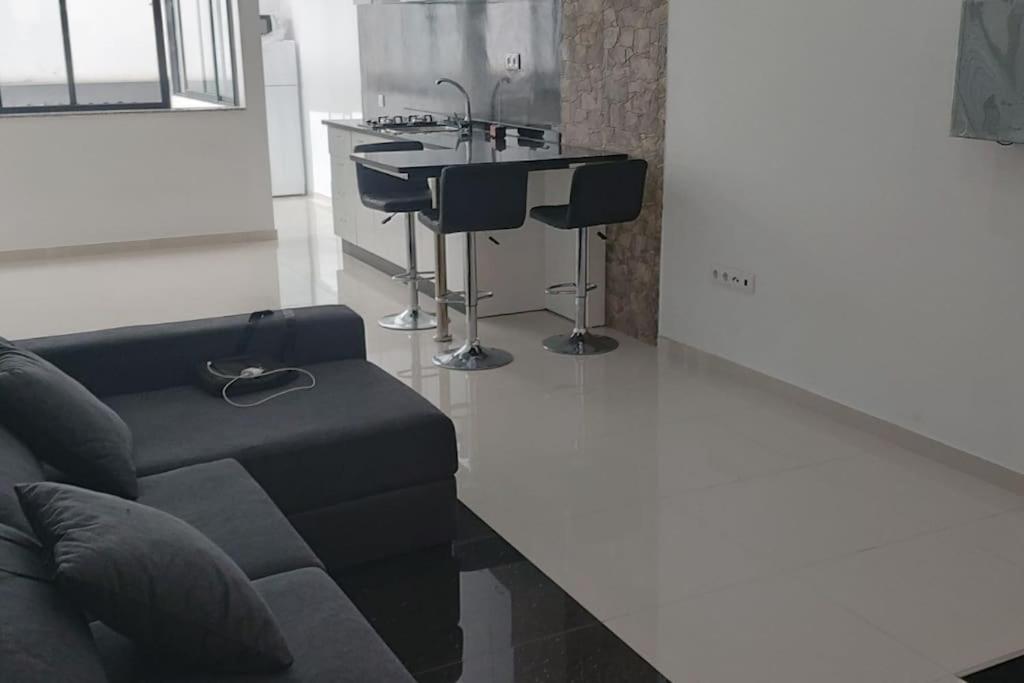 One-Bedroom Apartment photo 3