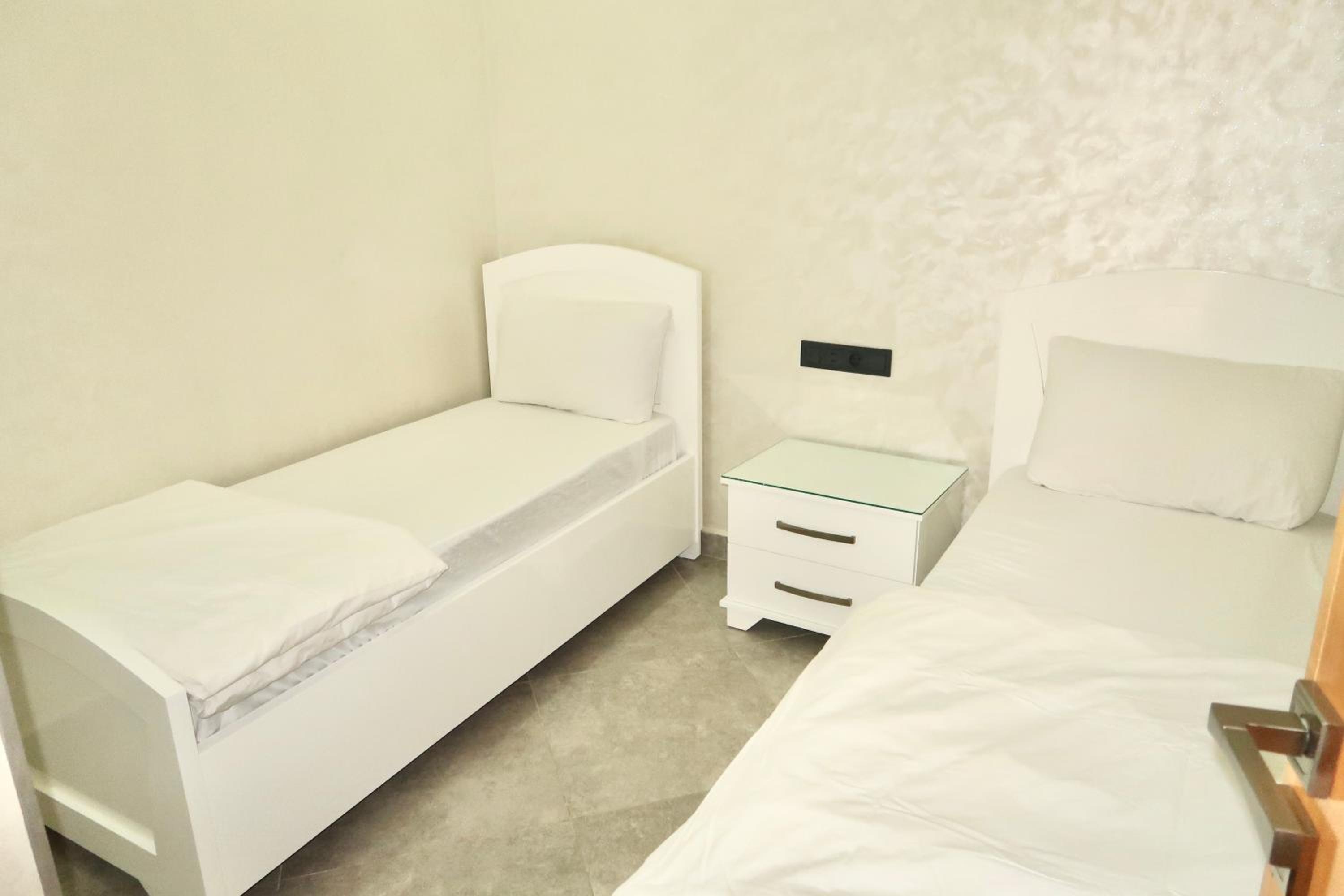 Two-Bedroom Apartment with Terrace photo 2