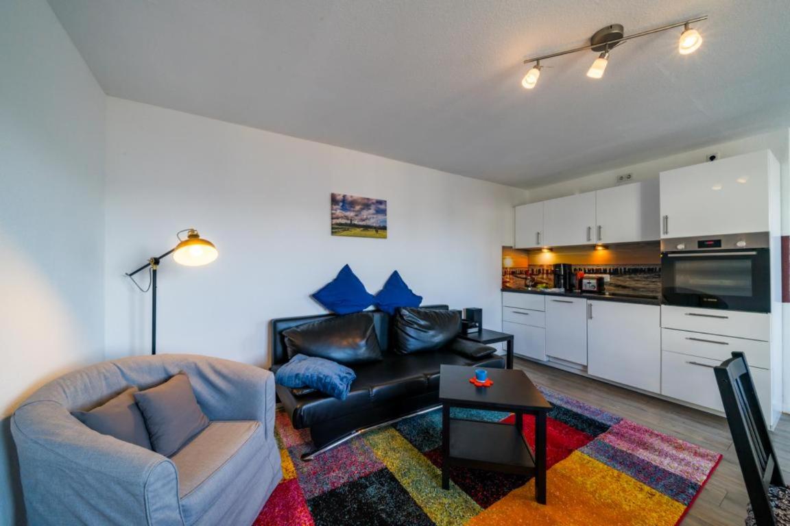 One-Bedroom Apartment - Oceanfront photo 3